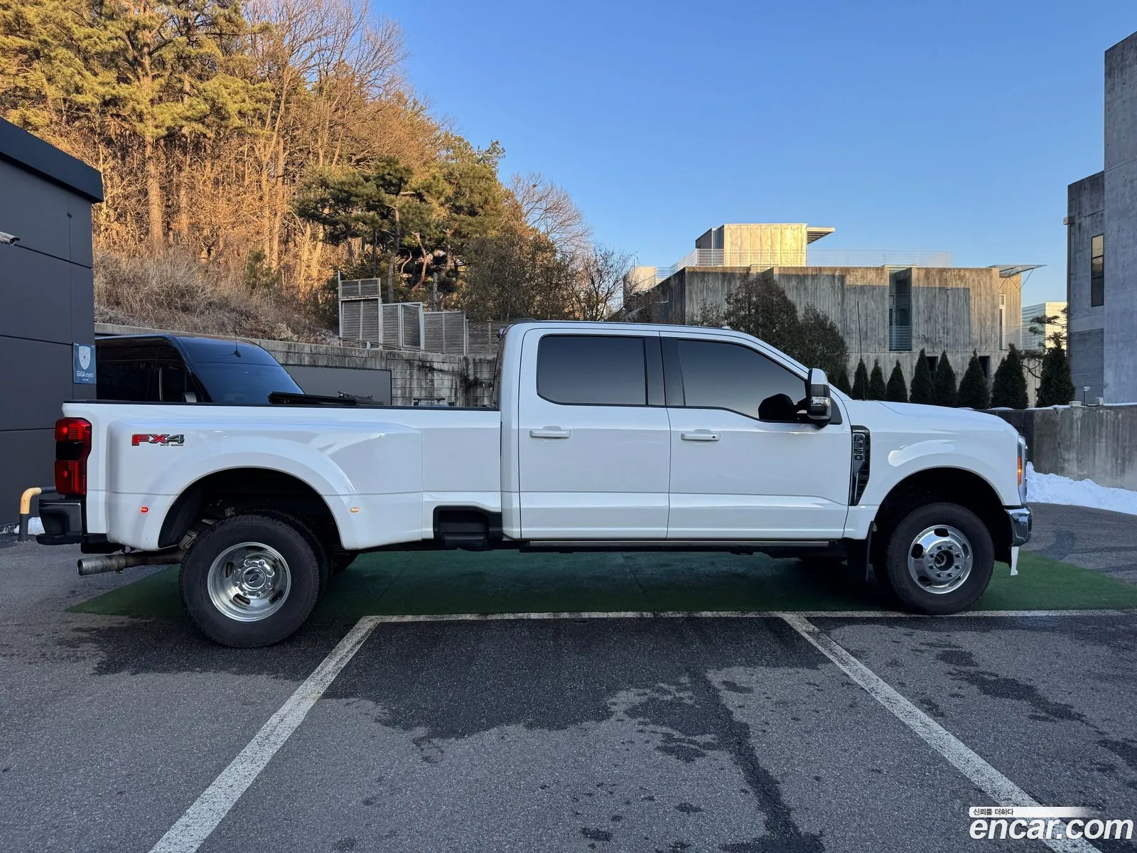 Ford F-350 2023 — 12