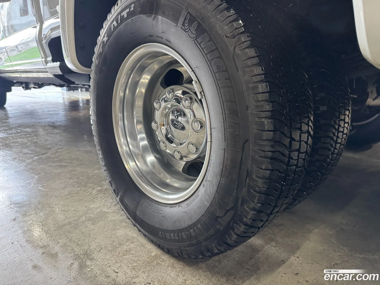 Ford F-350 2023 — 15