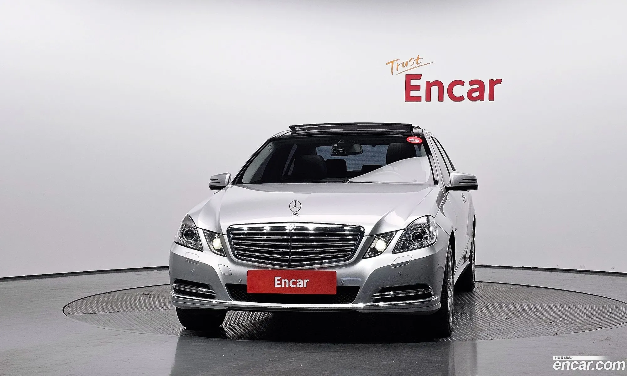 Mercedes-Benz E-Class W212 2012 WDDHF5FB4CA627568 — 10