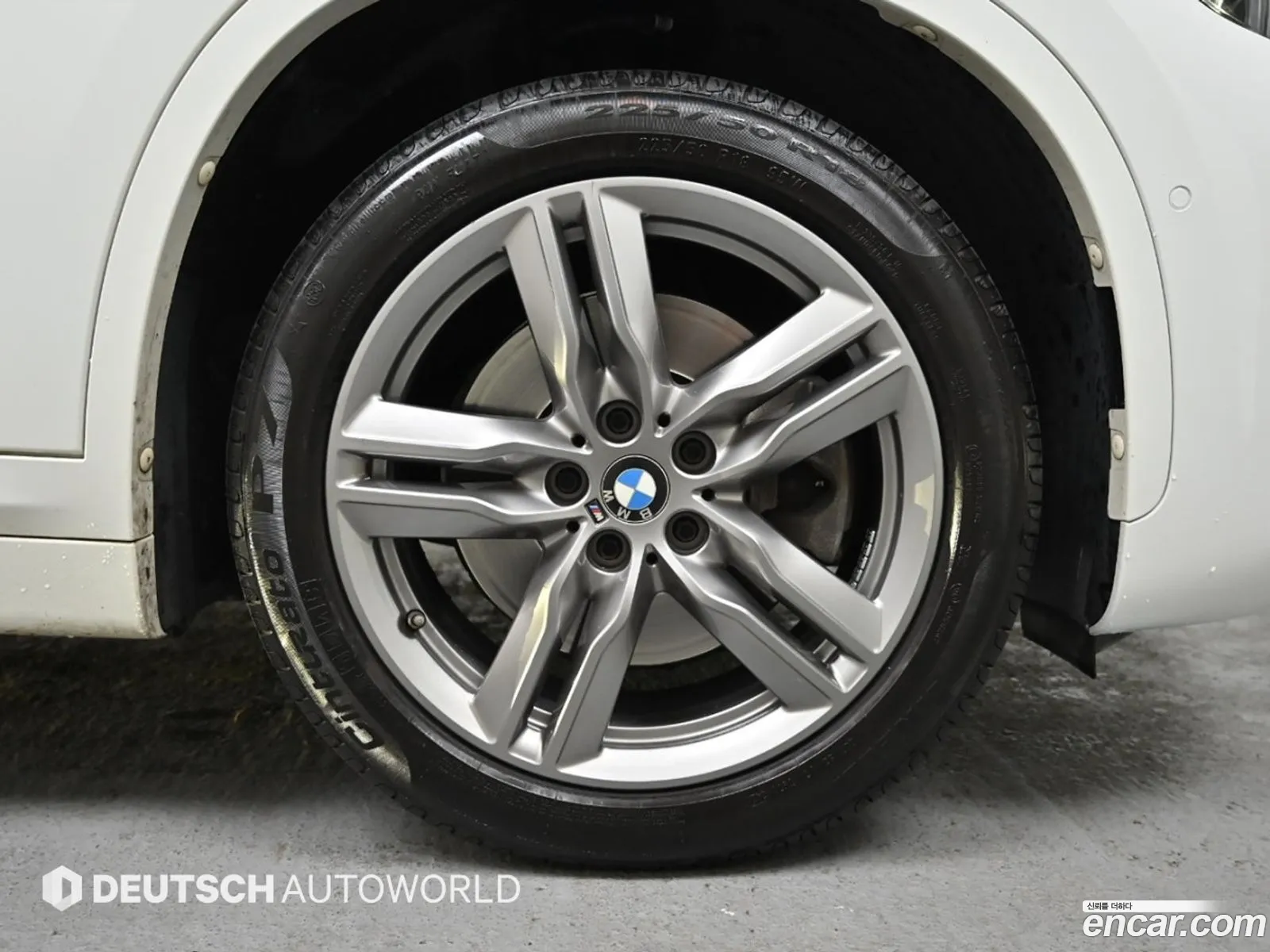BMW X1 2022 — 19