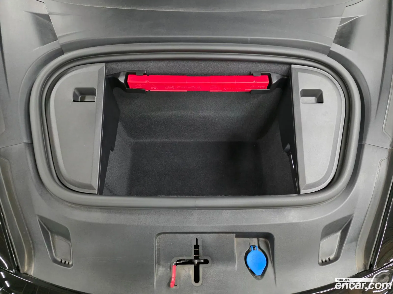 Porsche Taycan 2024 — 6