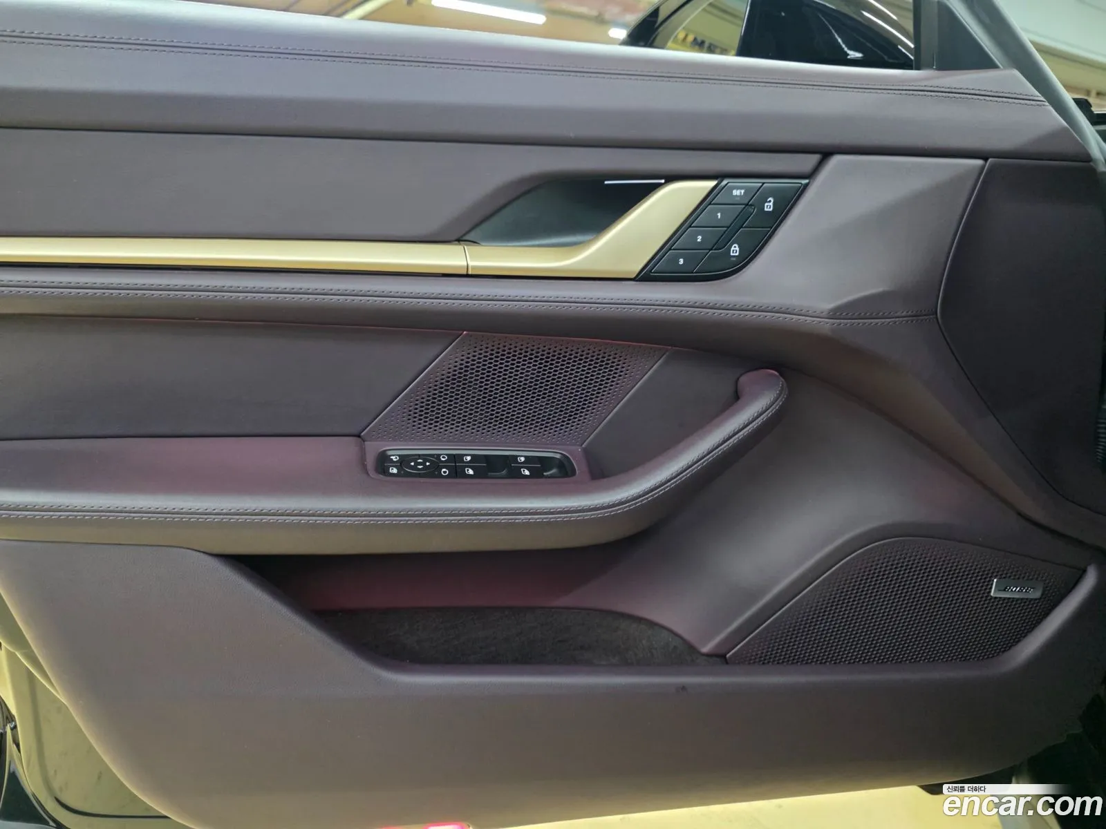 Porsche Taycan 2024 — 4