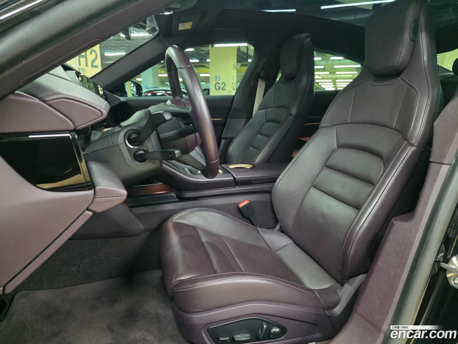 Porsche Taycan 2024 — 19