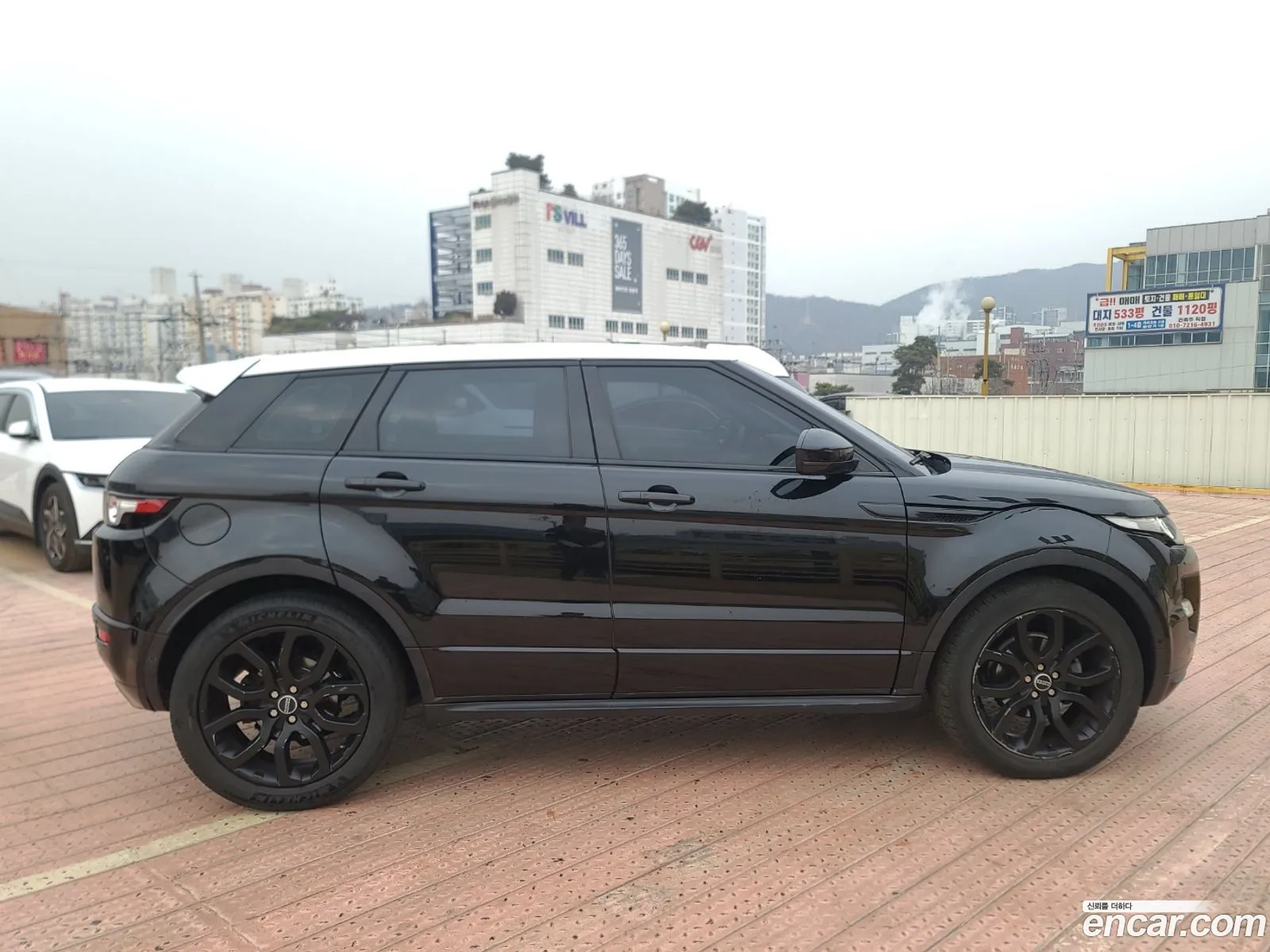 Land Rover Range Rover Evoque 2014 — 19