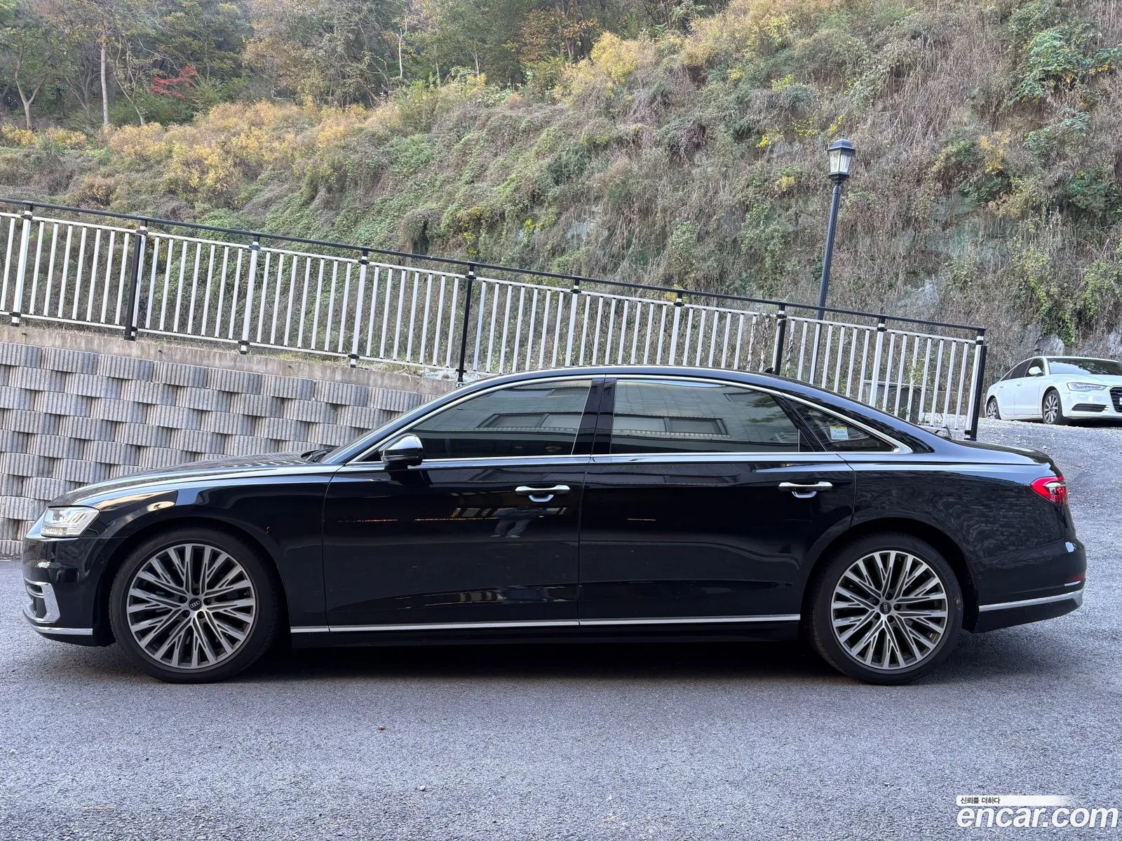 Audi A8 2021 — 4