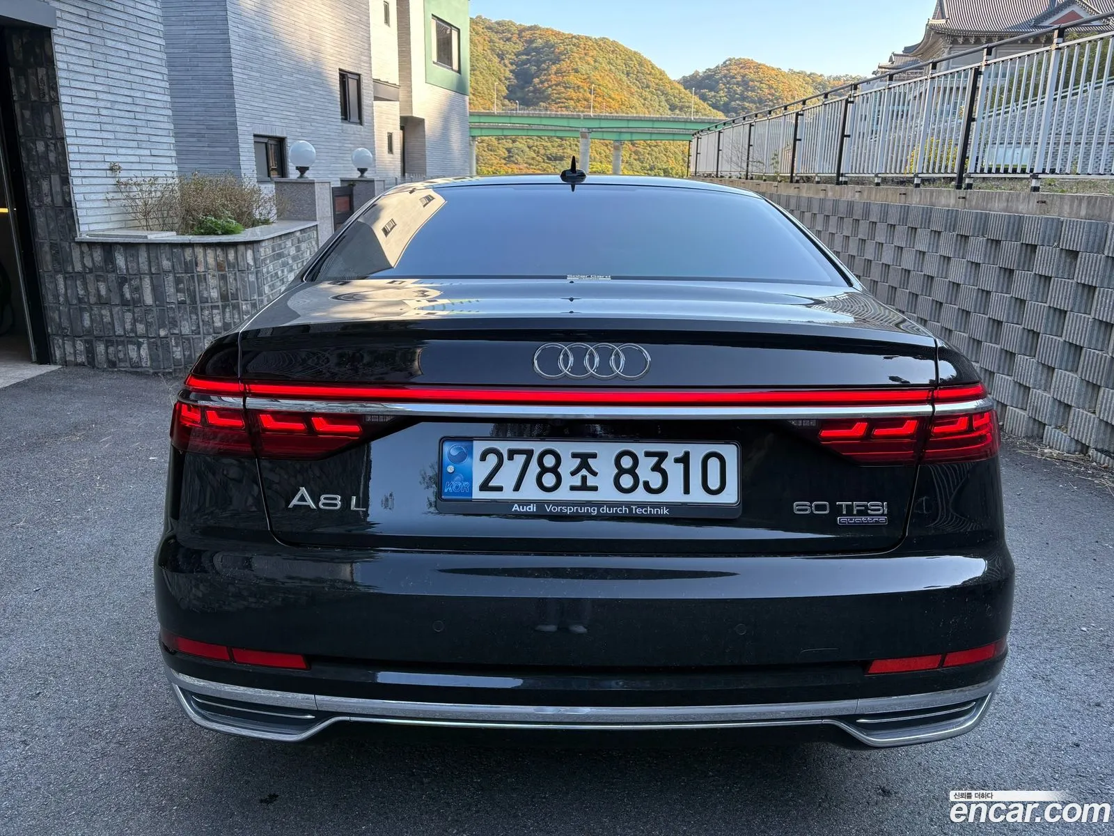 Audi A8 2021 — 8