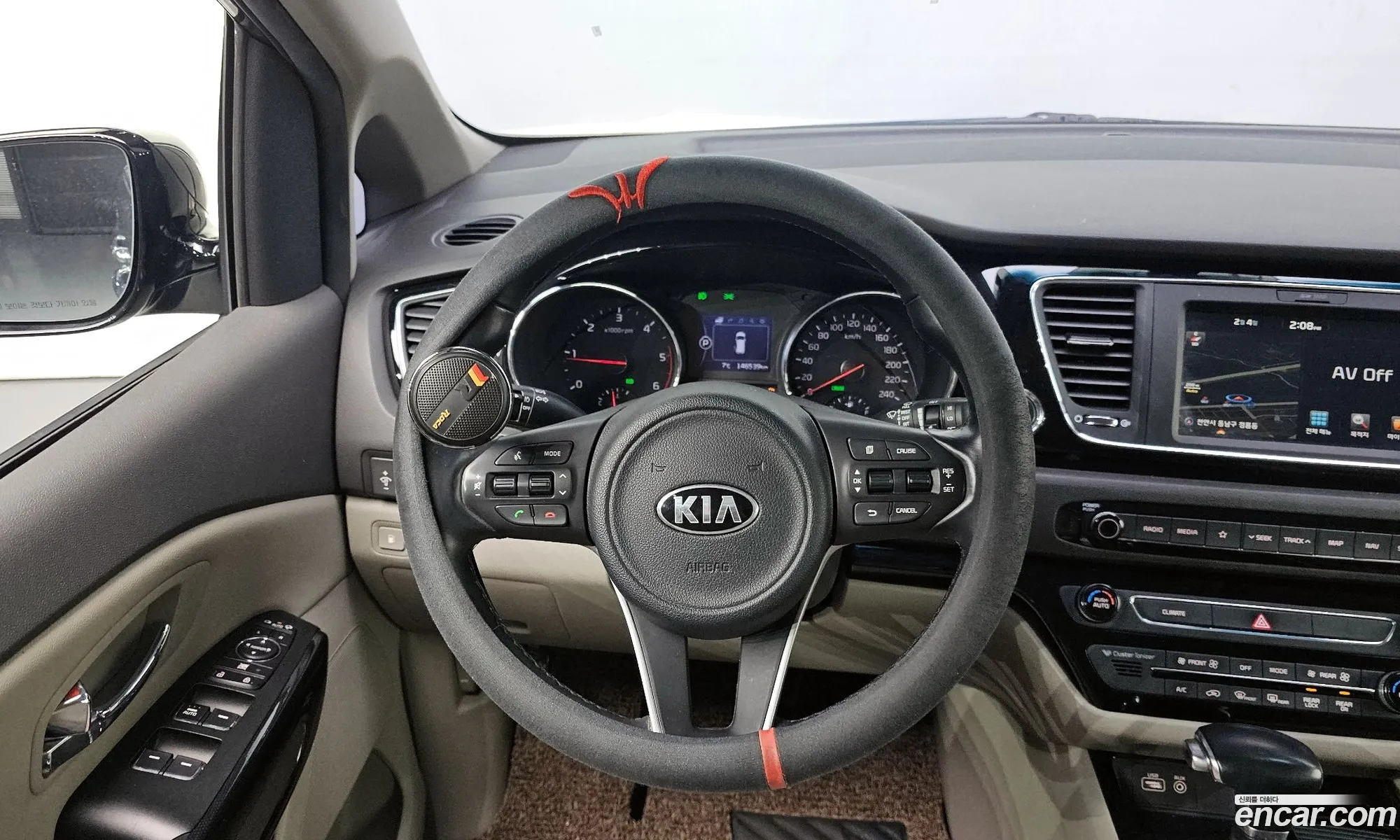 Kia Carnival 2018 — 8