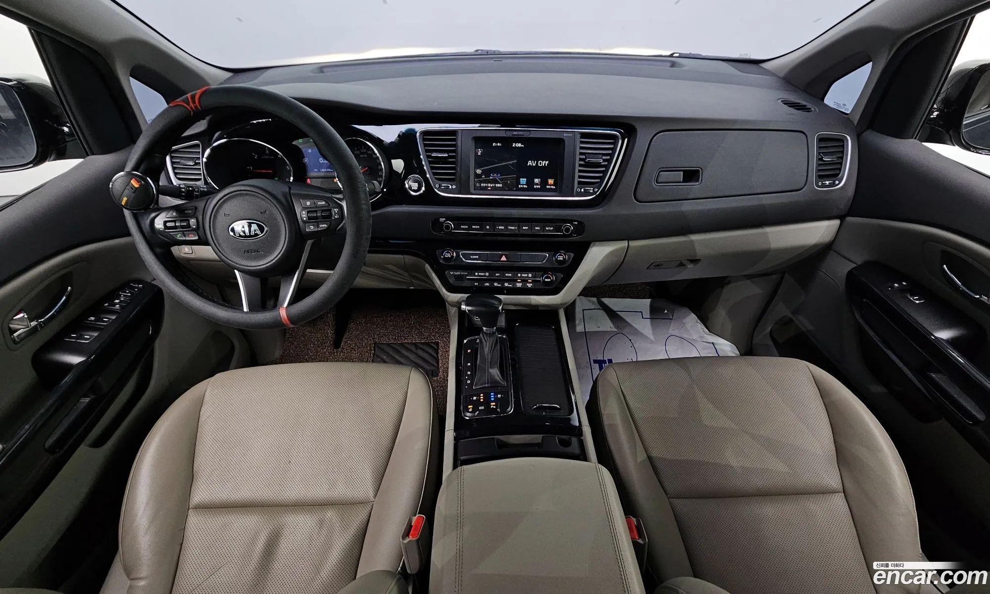 Kia Carnival 2018 — 5