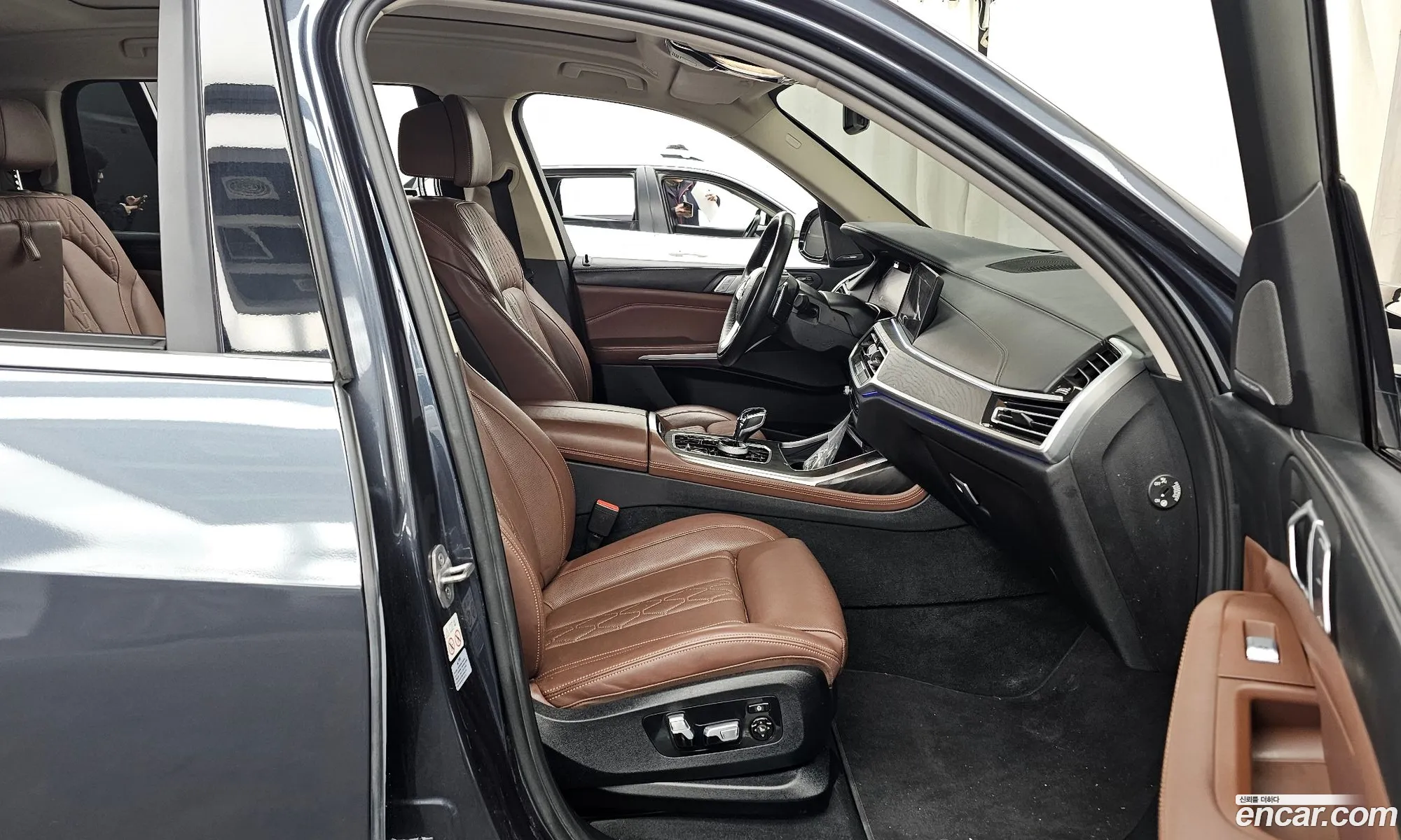 BMW X7 2022 WBATB4101N9L30727 — 18