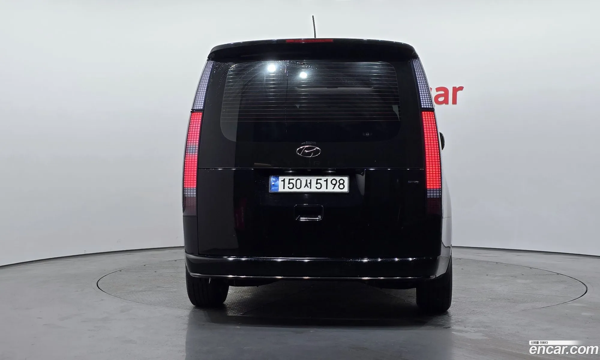 Hyundai Staria 2021 — 15