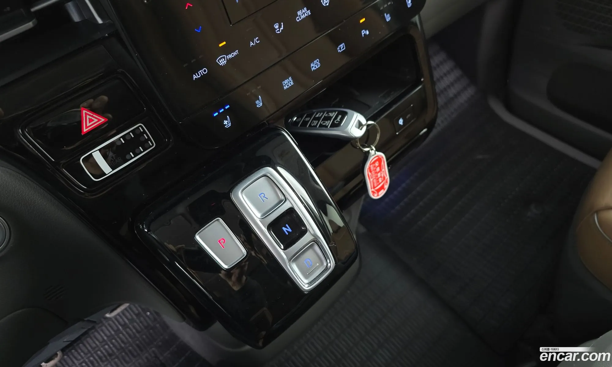 Hyundai Staria 2021 — 13