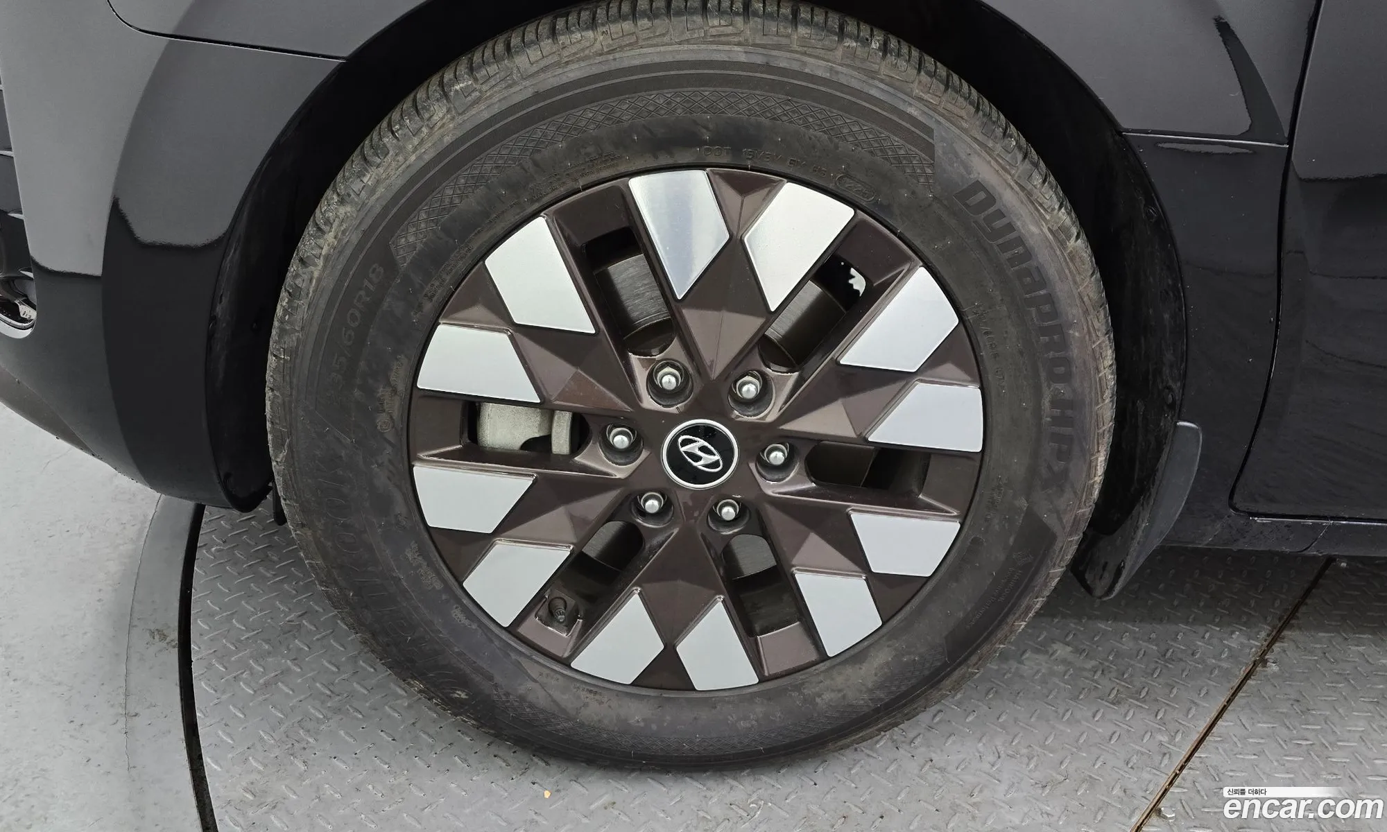 Hyundai Staria 2021 — 19