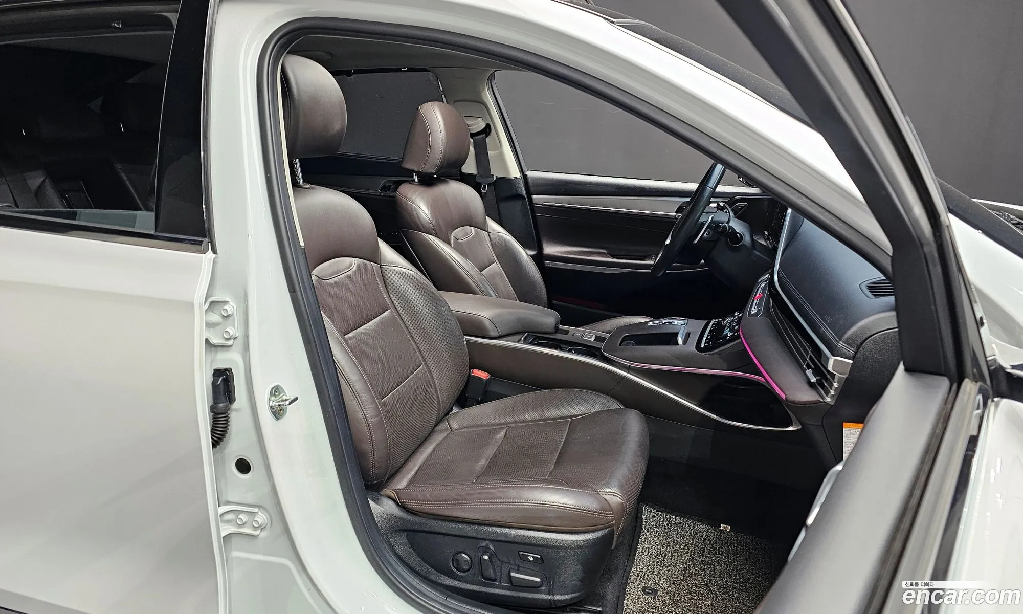 Hyundai Grandeur IG Hybrid 2021 — 11