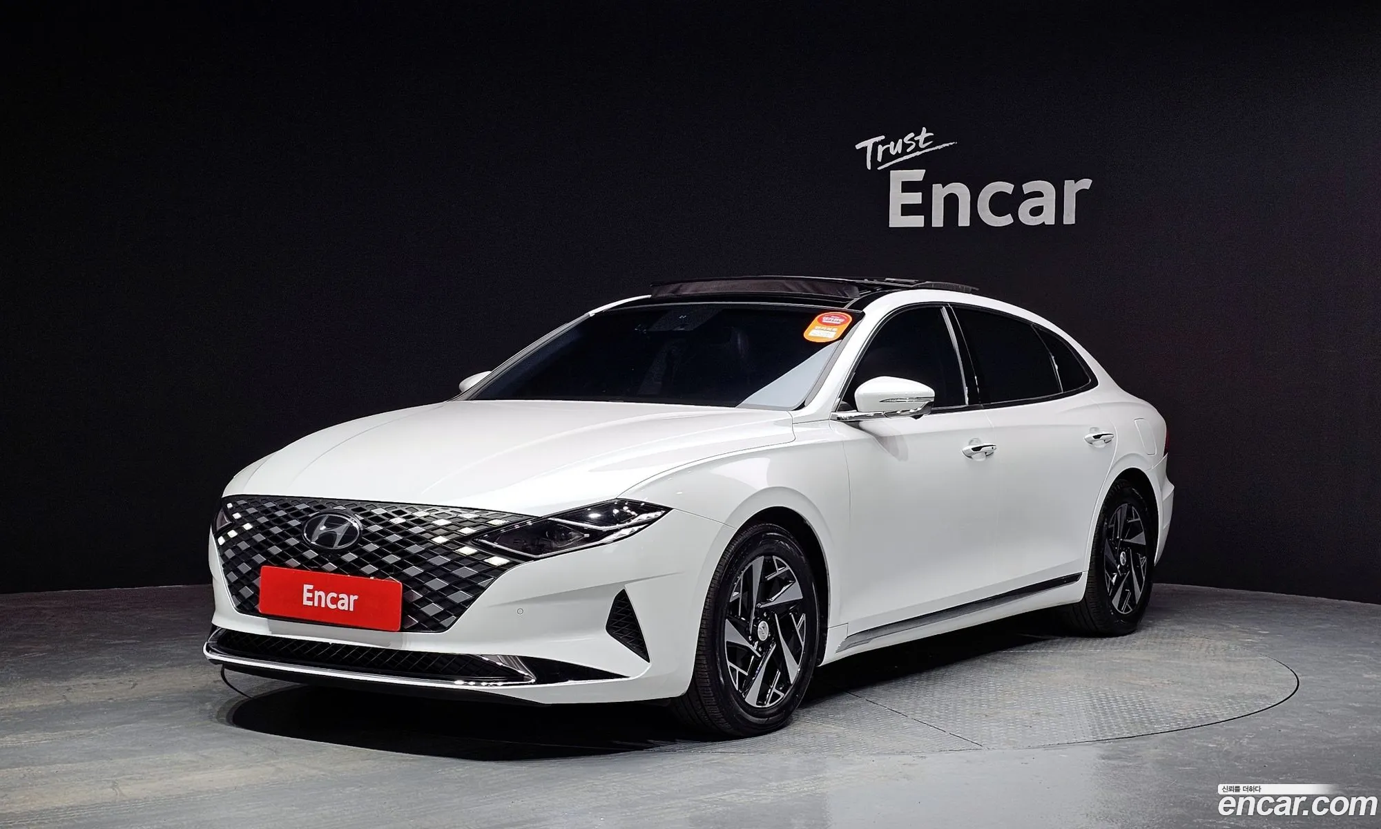 Hyundai Grandeur IG Hybrid 2021 — 17
