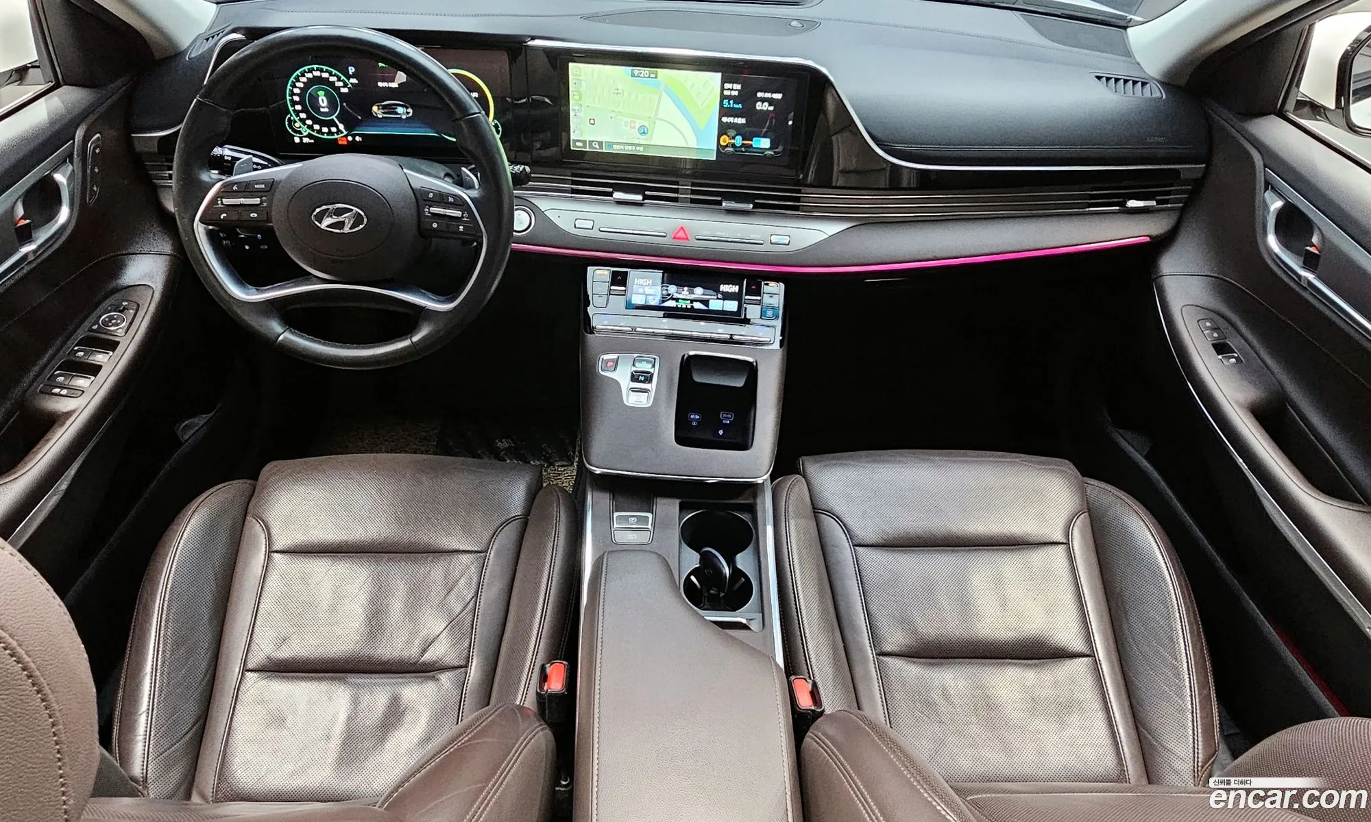 Hyundai Grandeur IG Hybrid 2021 — 3