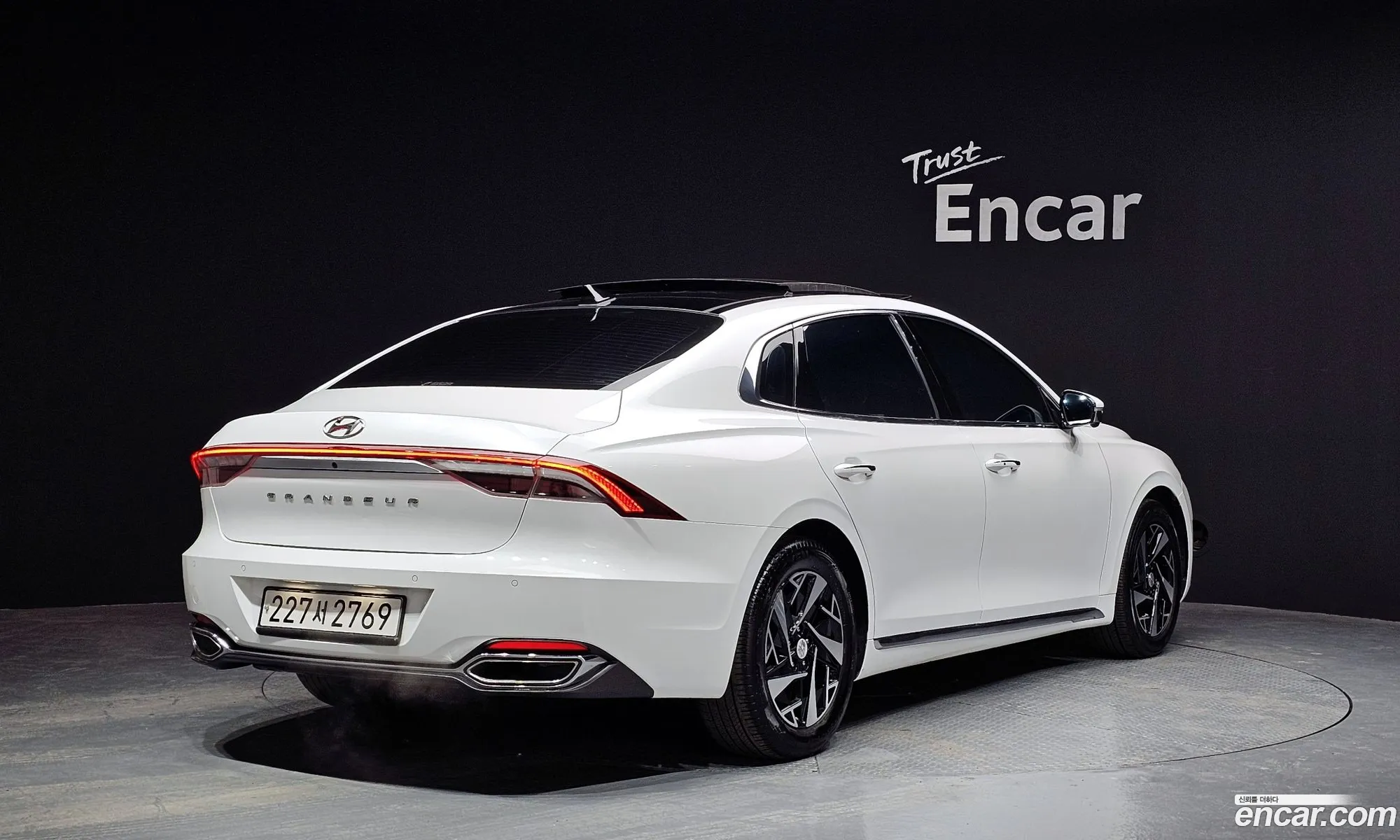 Hyundai Grandeur IG Hybrid 2021 — 16