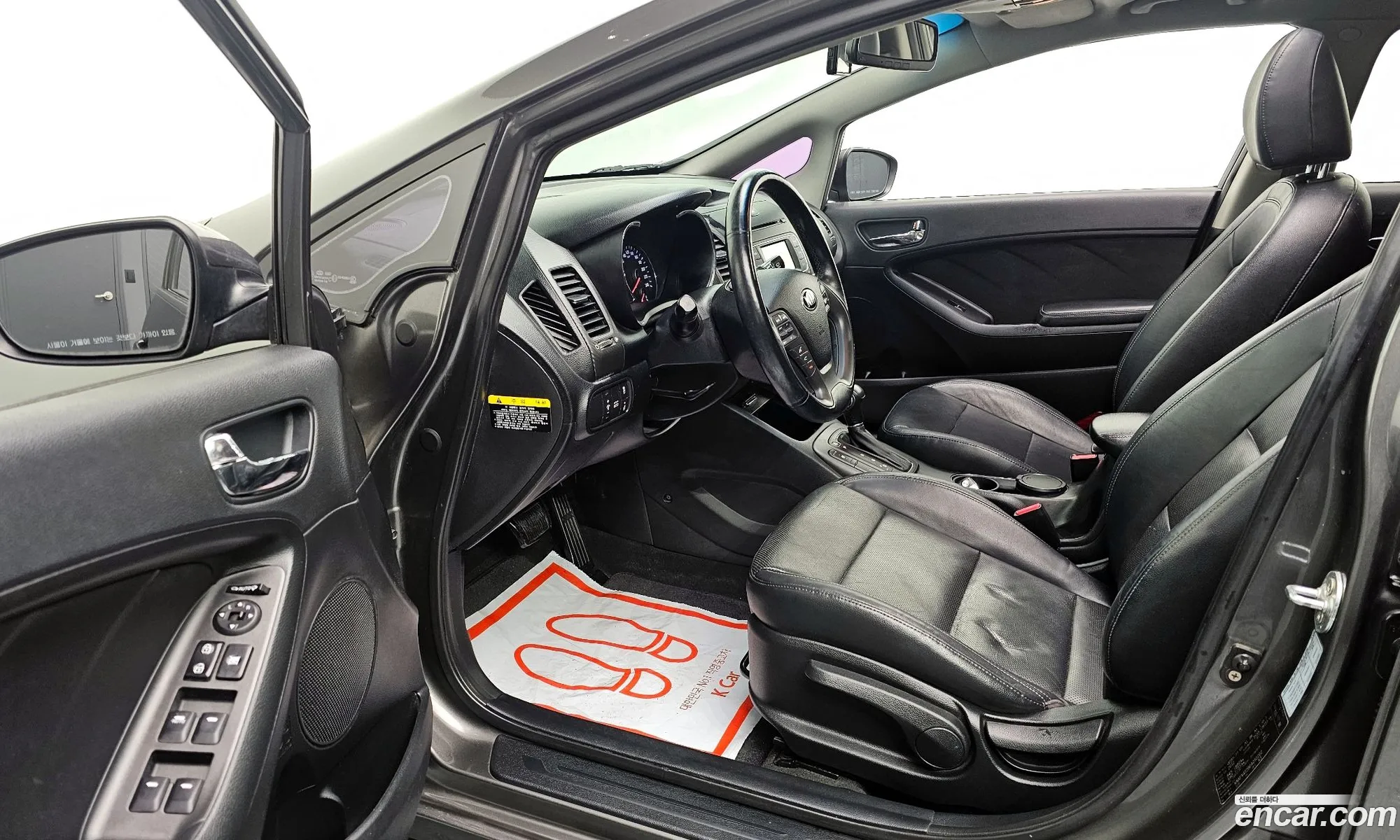 Kia K3 2012 — 19