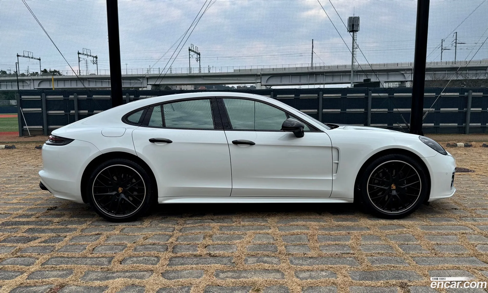 Porsche Panamera 2020 — 2