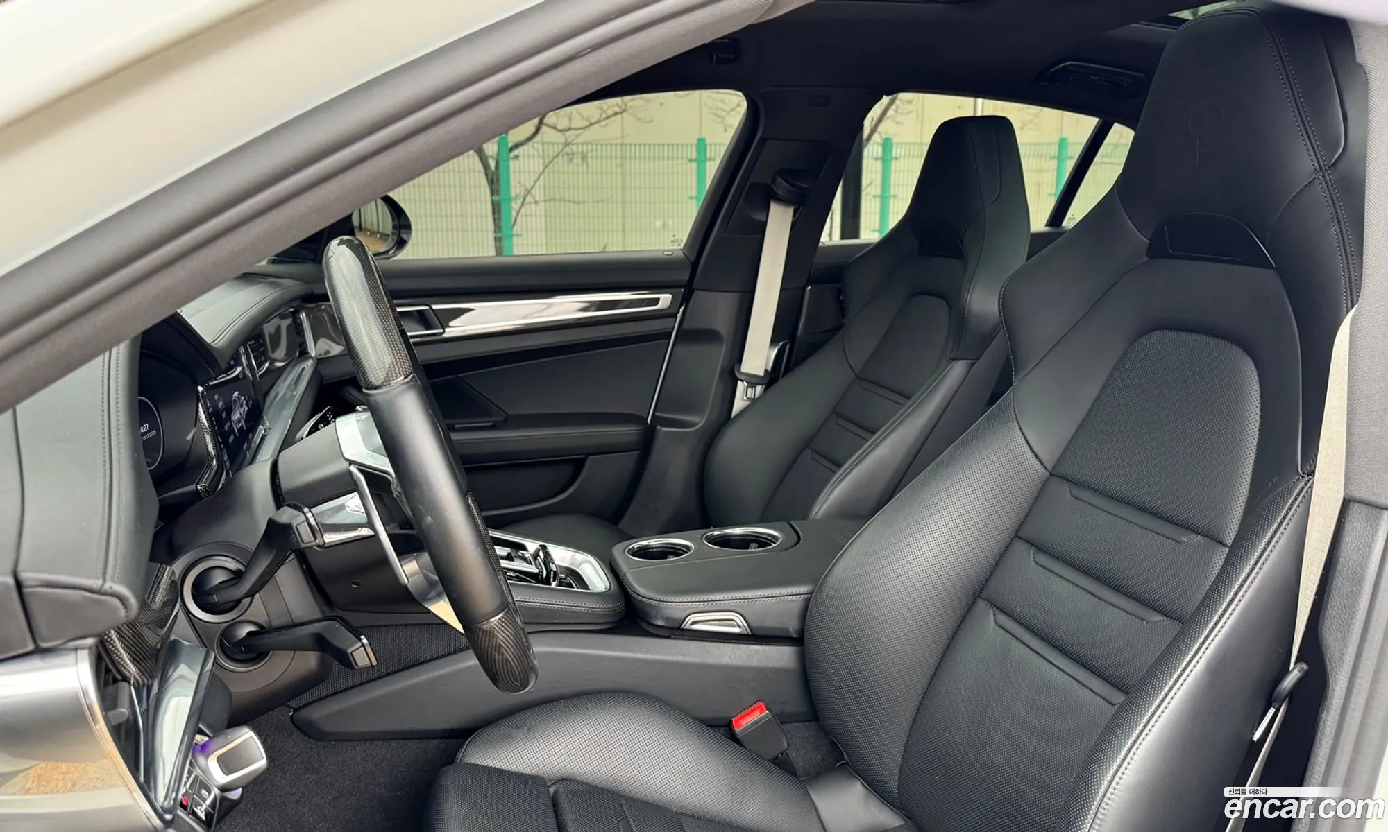 Porsche Panamera 2020 — 16