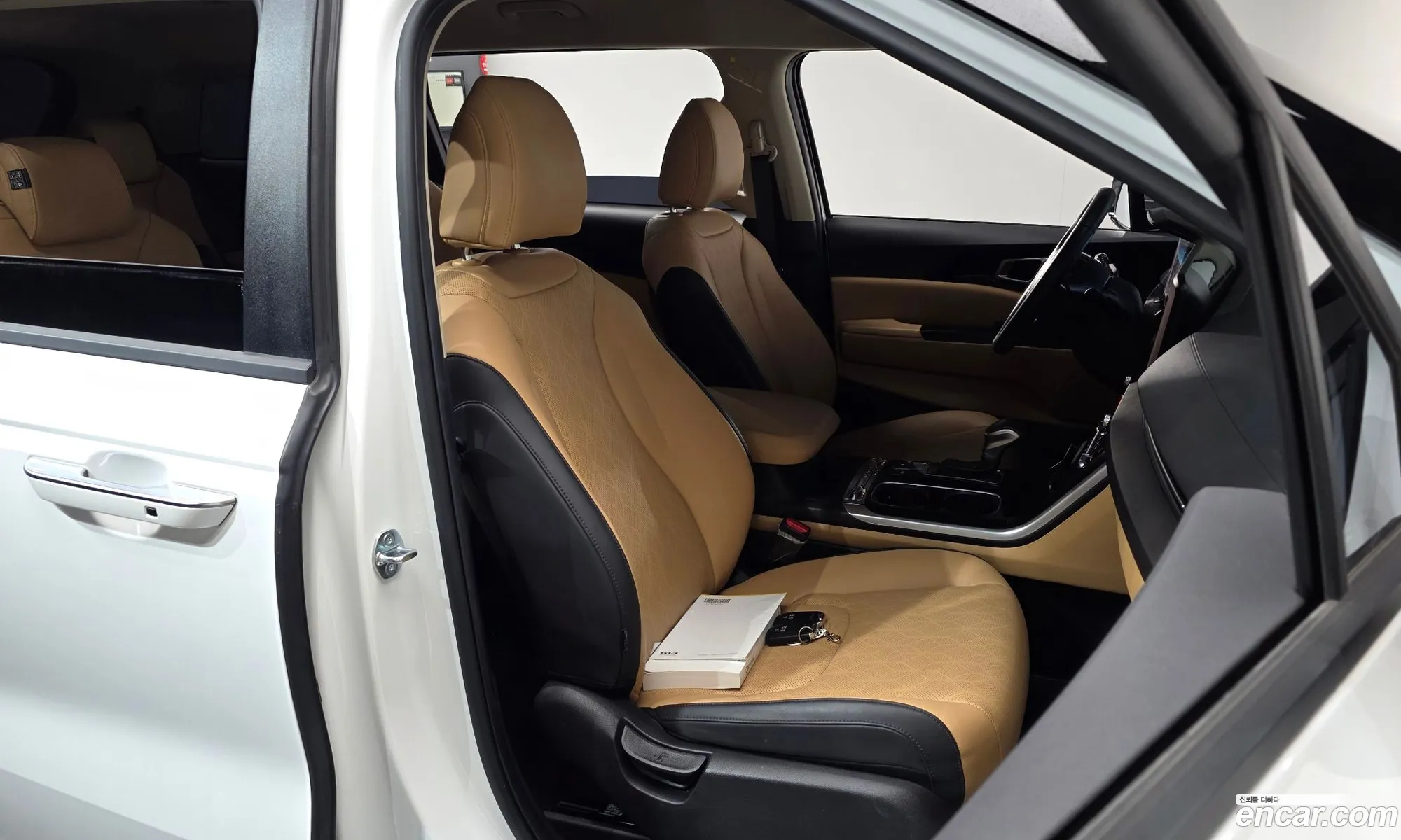 Kia Carnival 2023 — 5