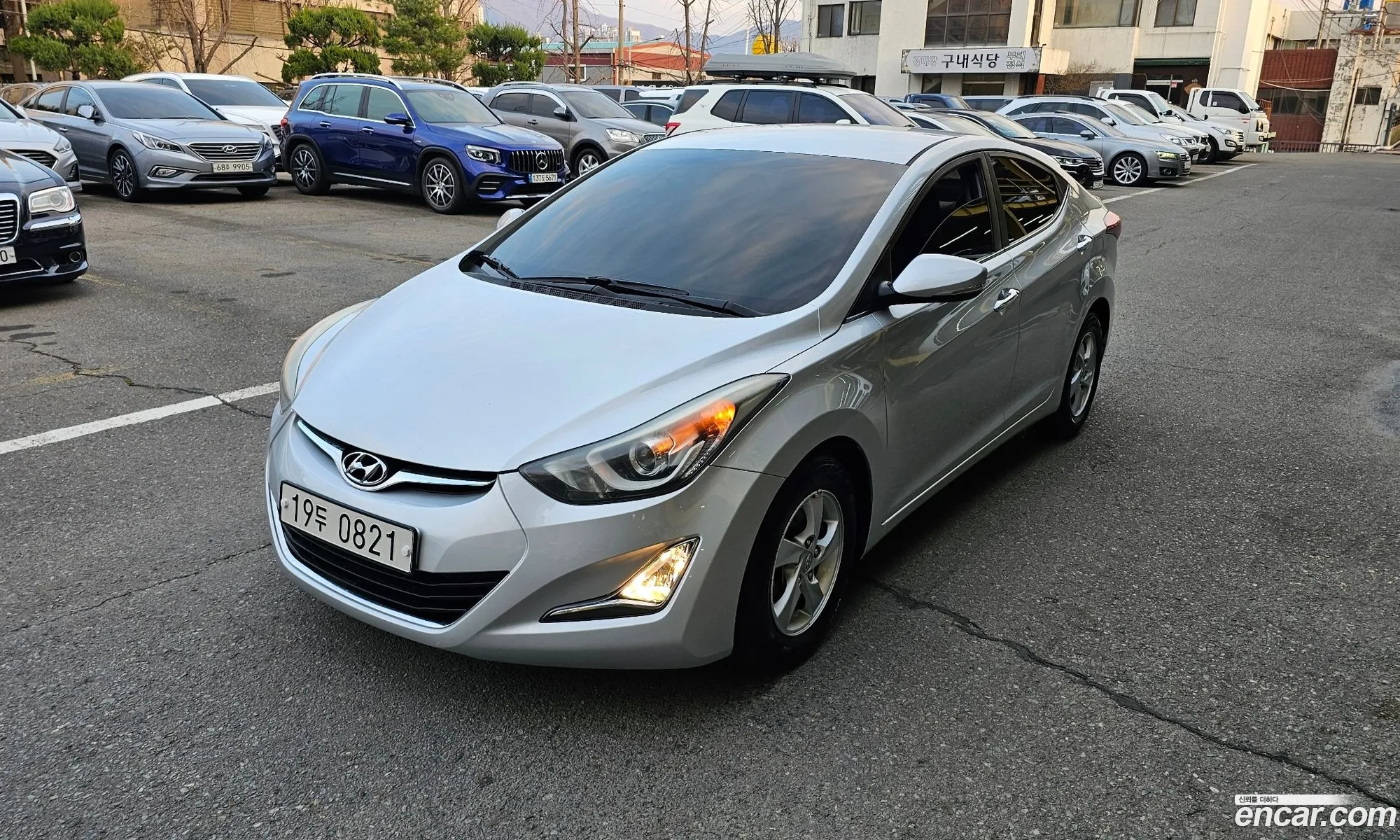 Hyundai Elantra 2015 — 18