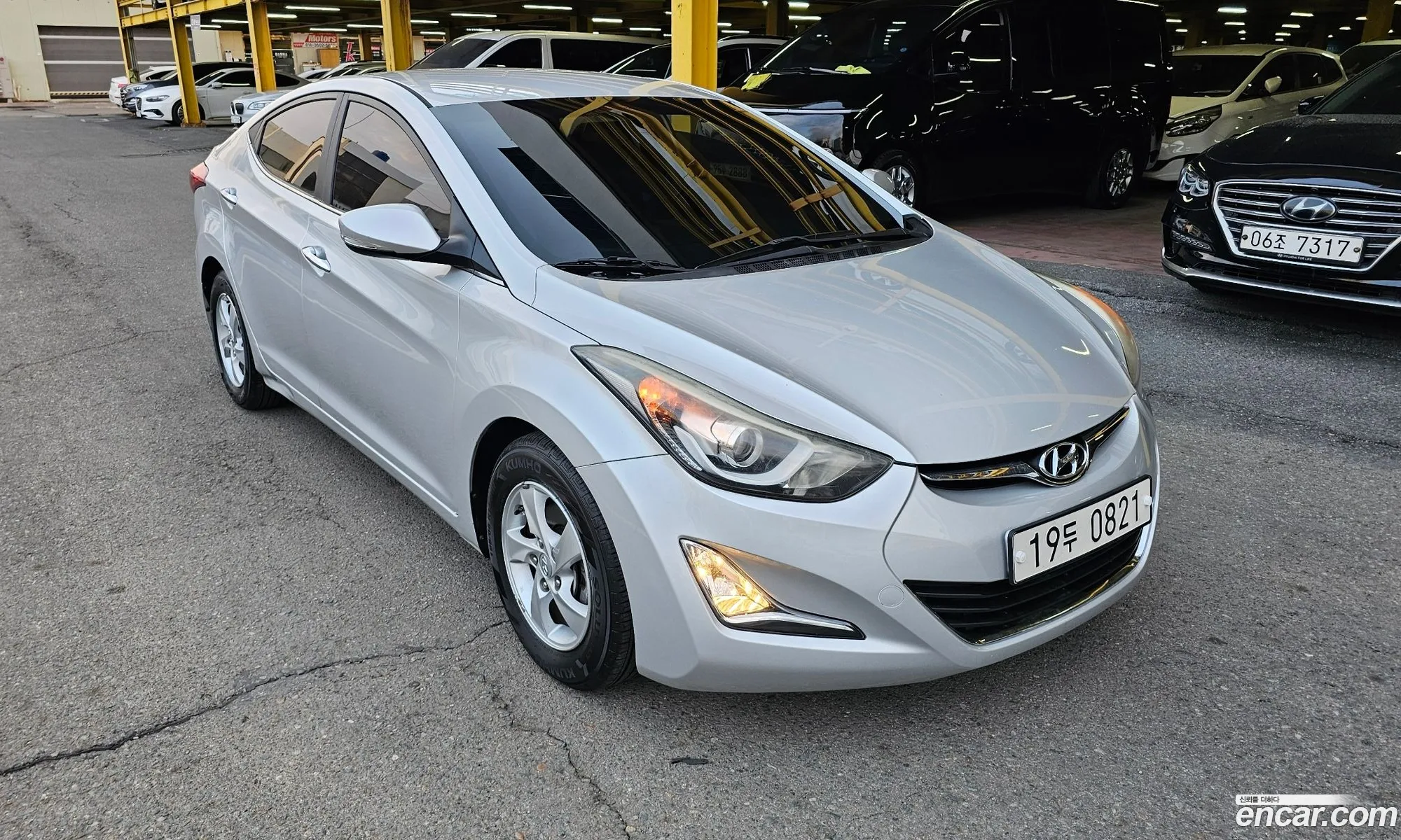 Hyundai Elantra 2015 — 14