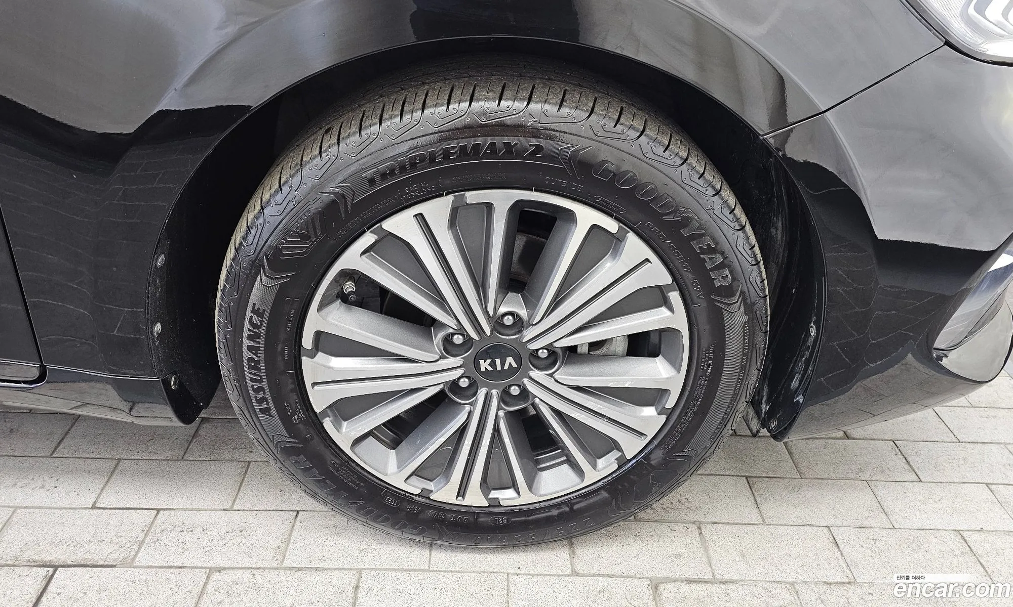 Kia K7 Premier Hybrid 2019 — 3