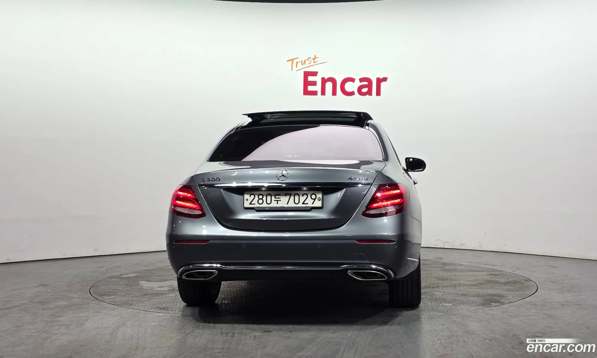 Mercedes-Benz E-Class W213 2017 — 9
