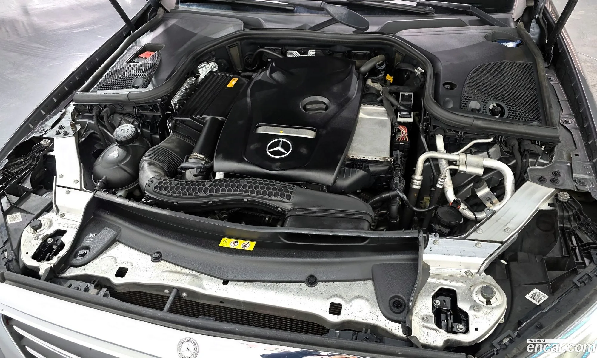 Mercedes-Benz E-Class W213 2017 — 20