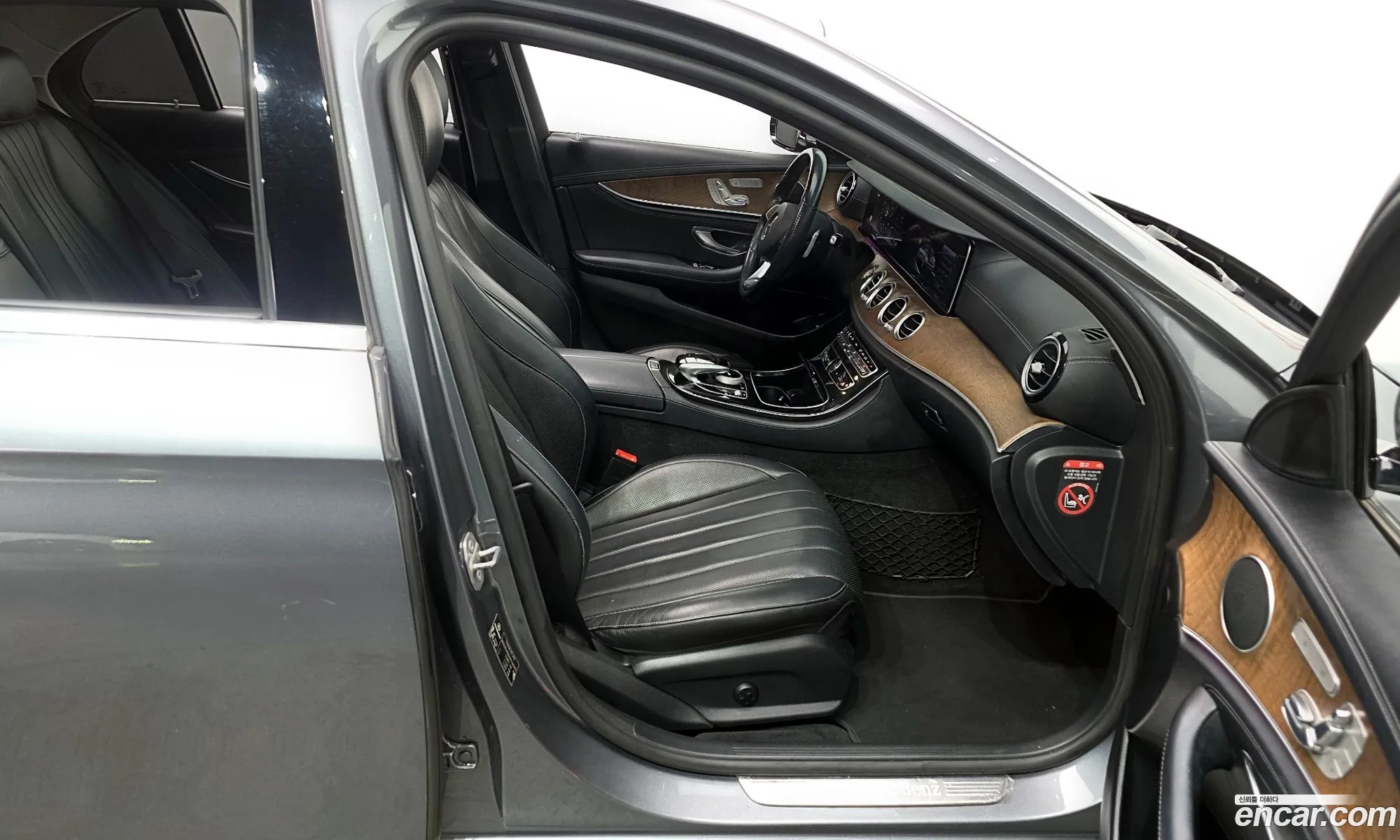 Mercedes-Benz E-Class W213 2017 — 5