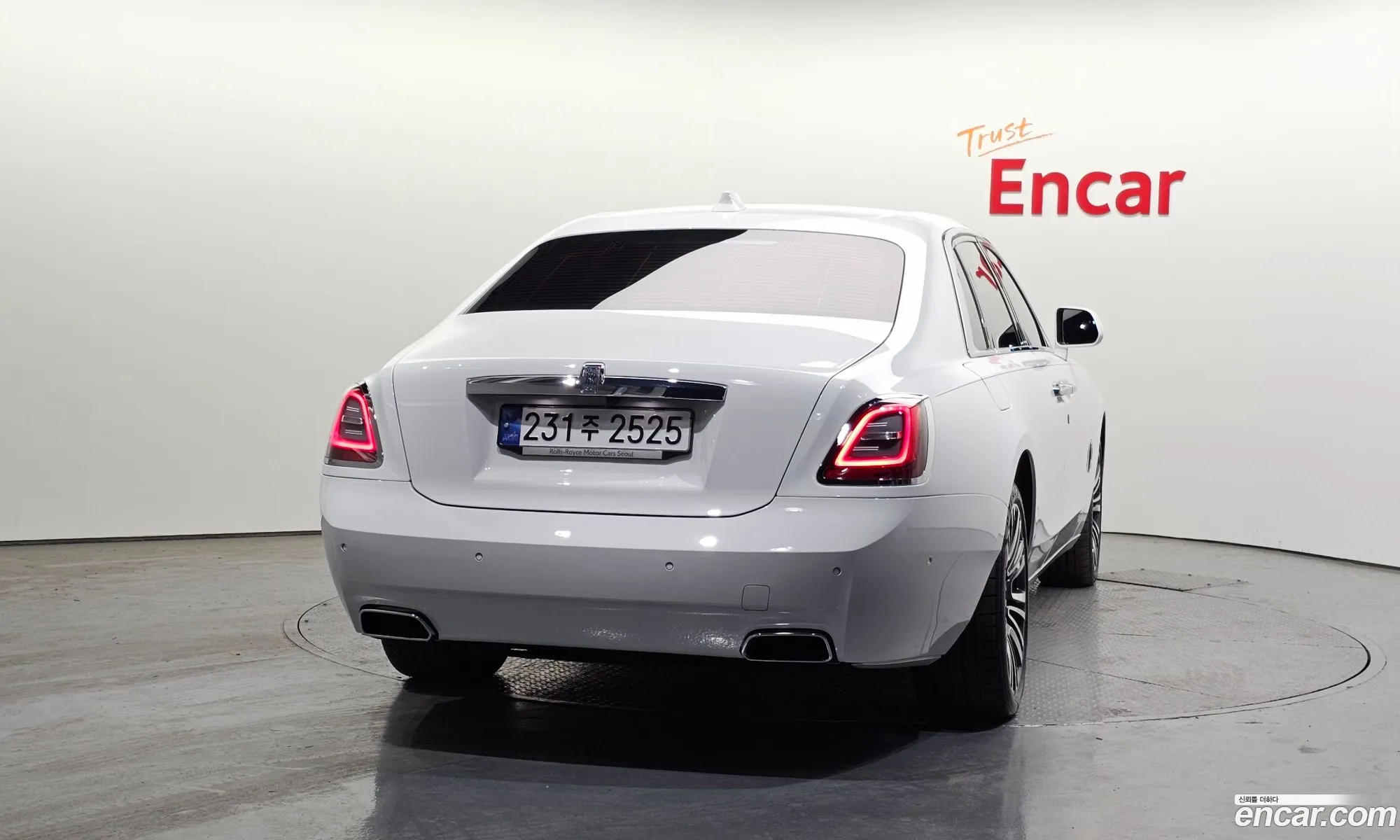 Rolls-Royce Ghost 2023 SCATV0101PU216964 — 18