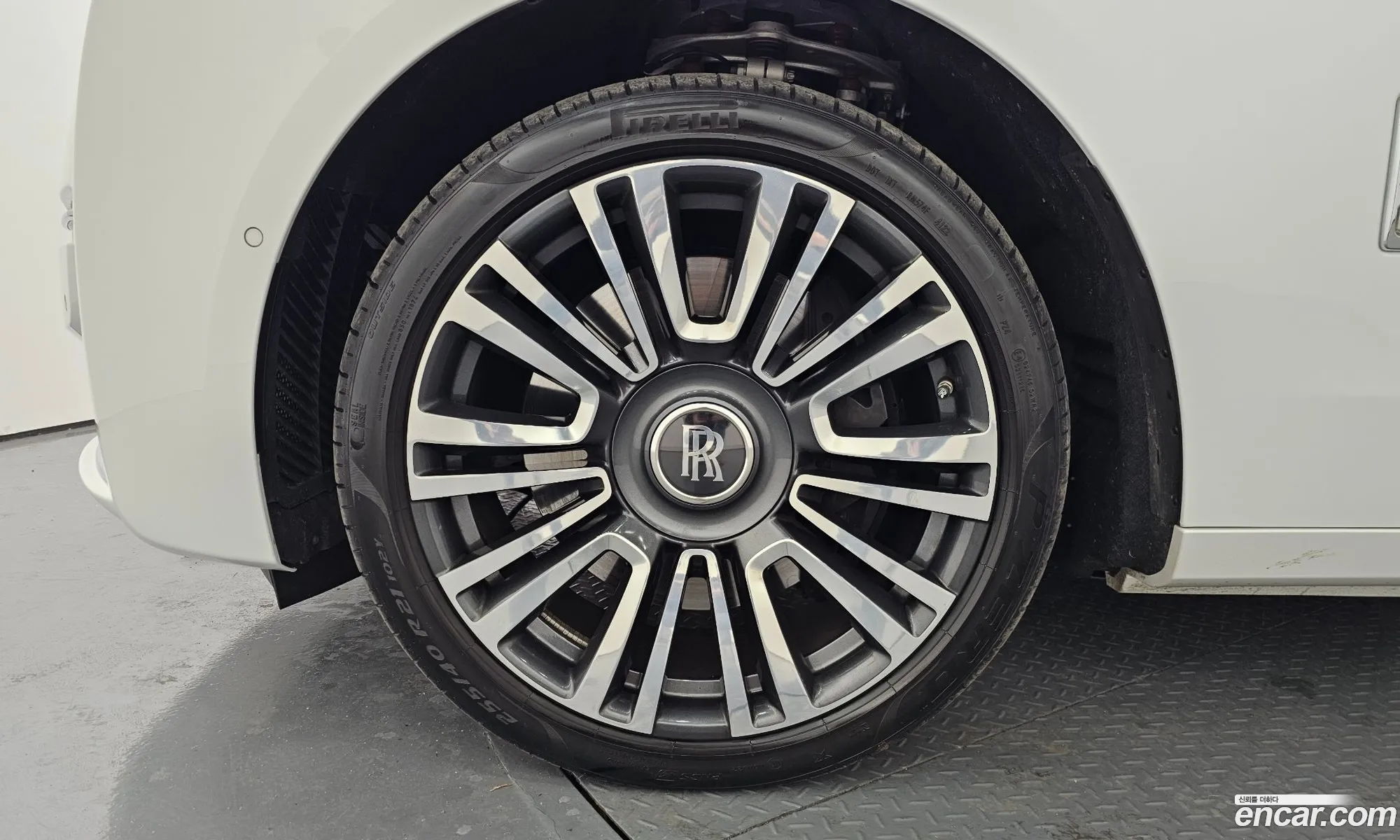 Rolls-Royce Ghost 2023 SCATV0101PU216964 — 14