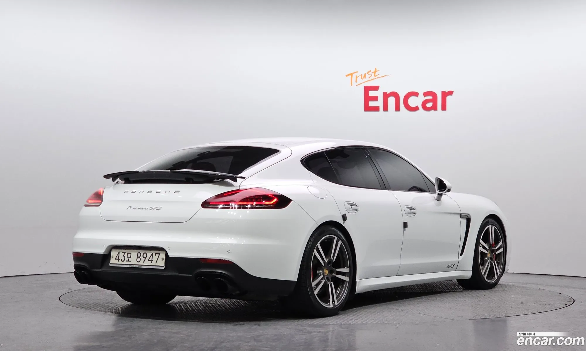 Porsche Panamera 2015 — 12