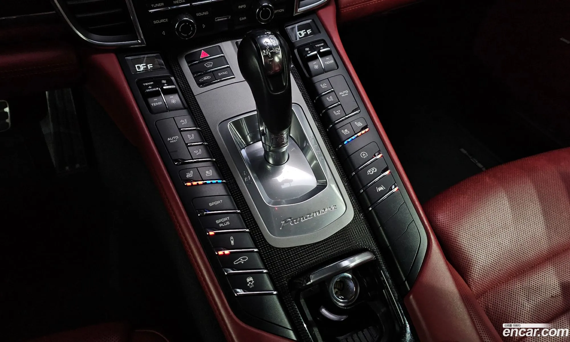 Porsche Panamera 2015 — 17