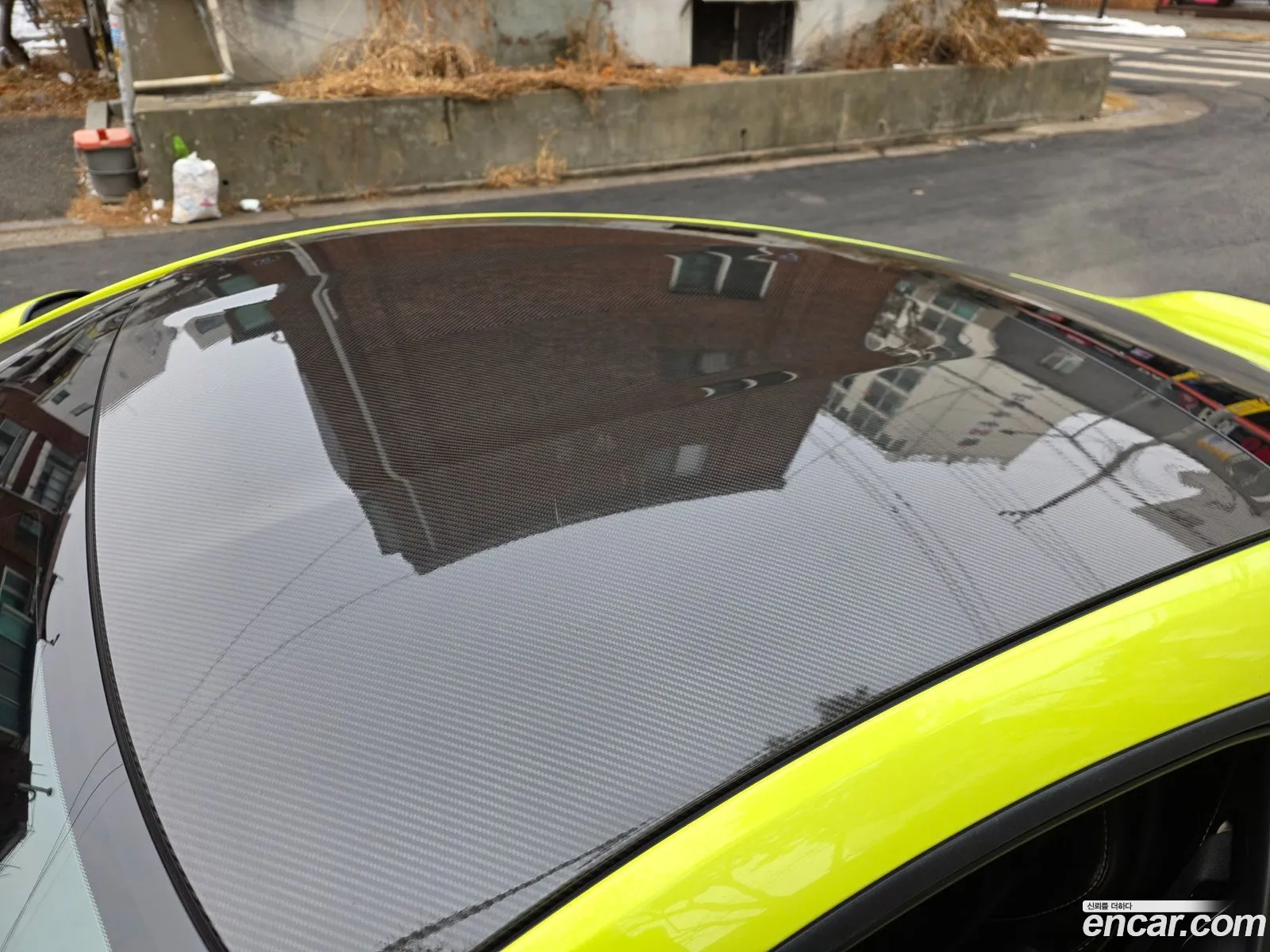 Aston Martin Vantage