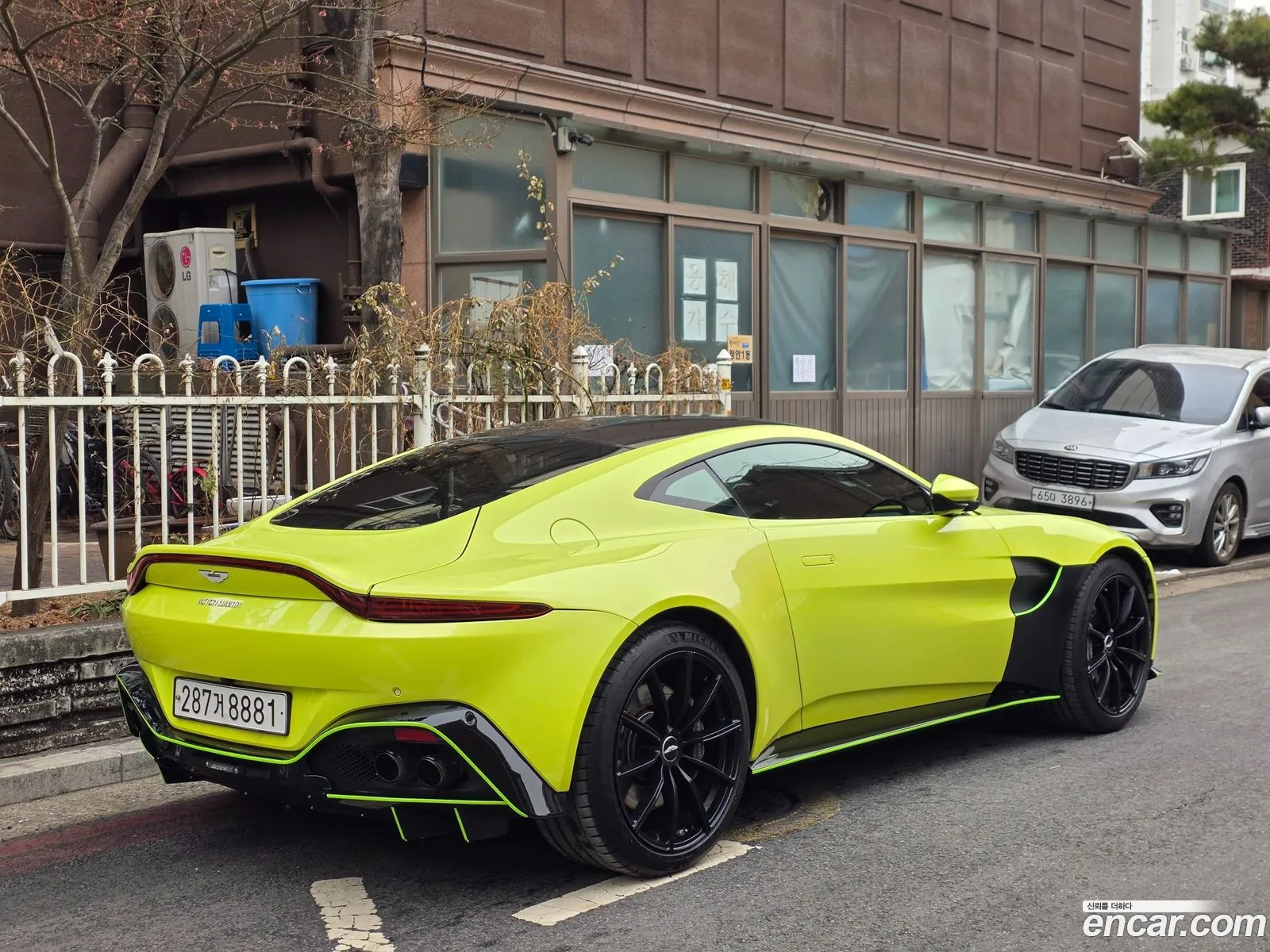 Aston Martin Vantage 2018 — 4