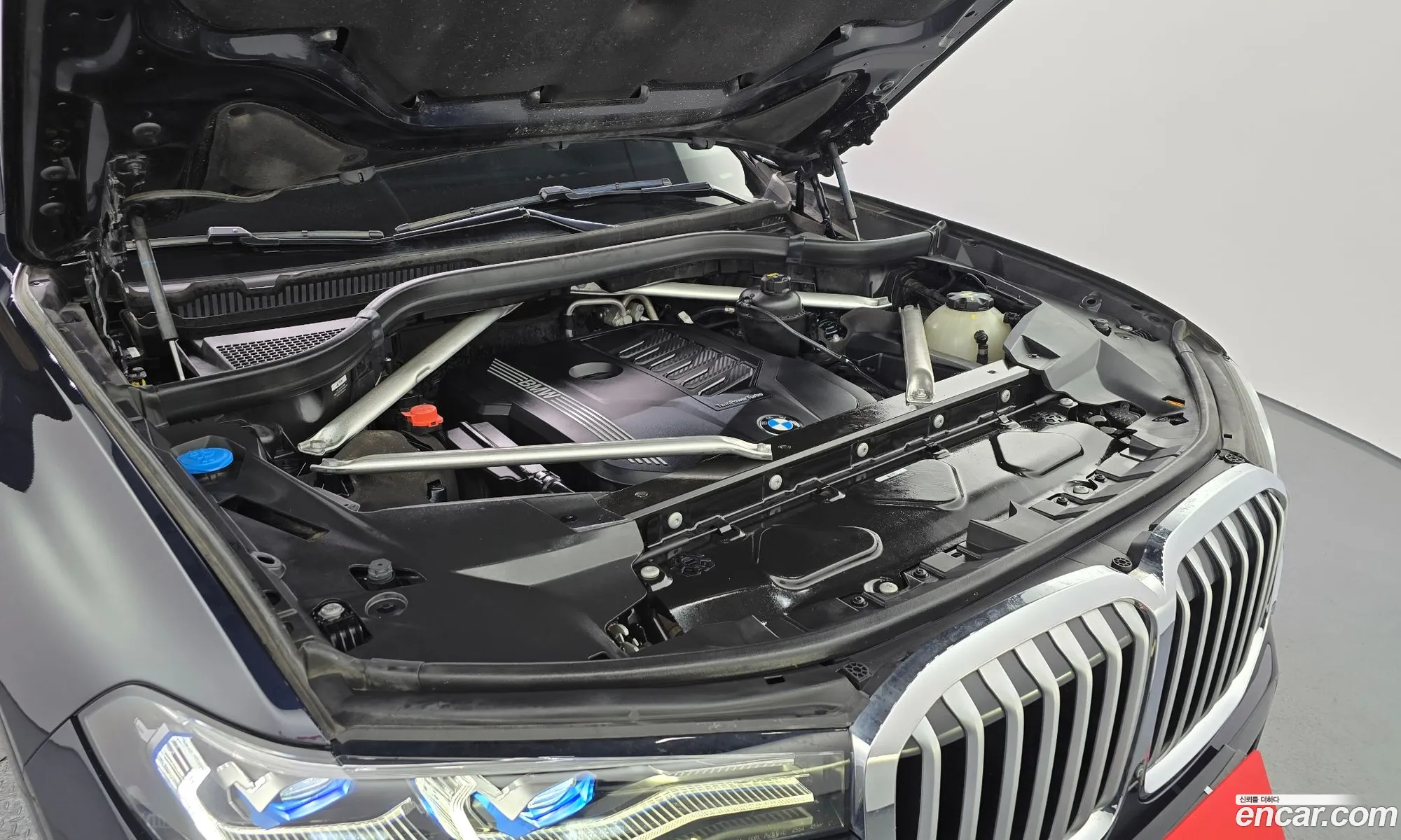 BMW X7 2021 11111111111111111 — 19