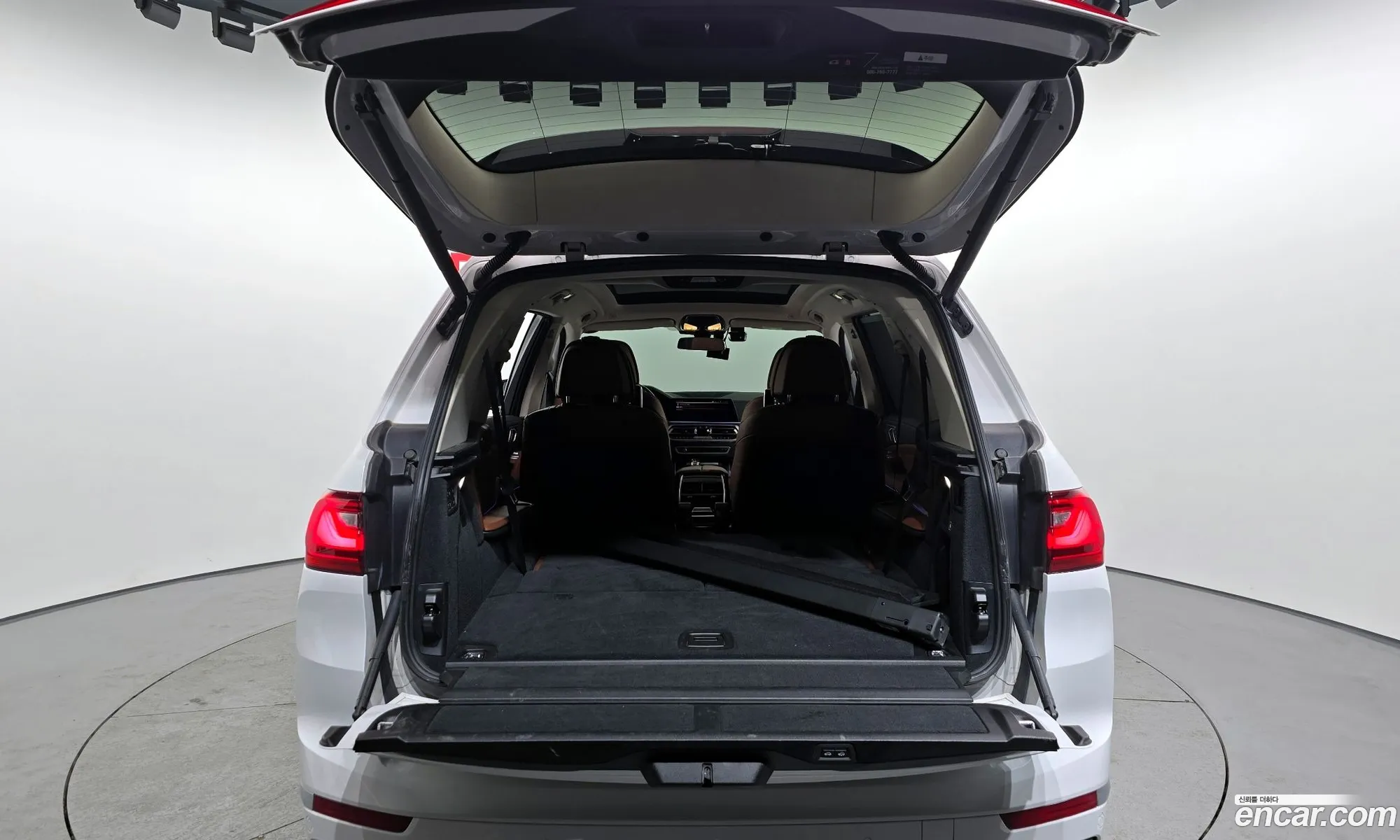 BMW X7 2020 — 16
