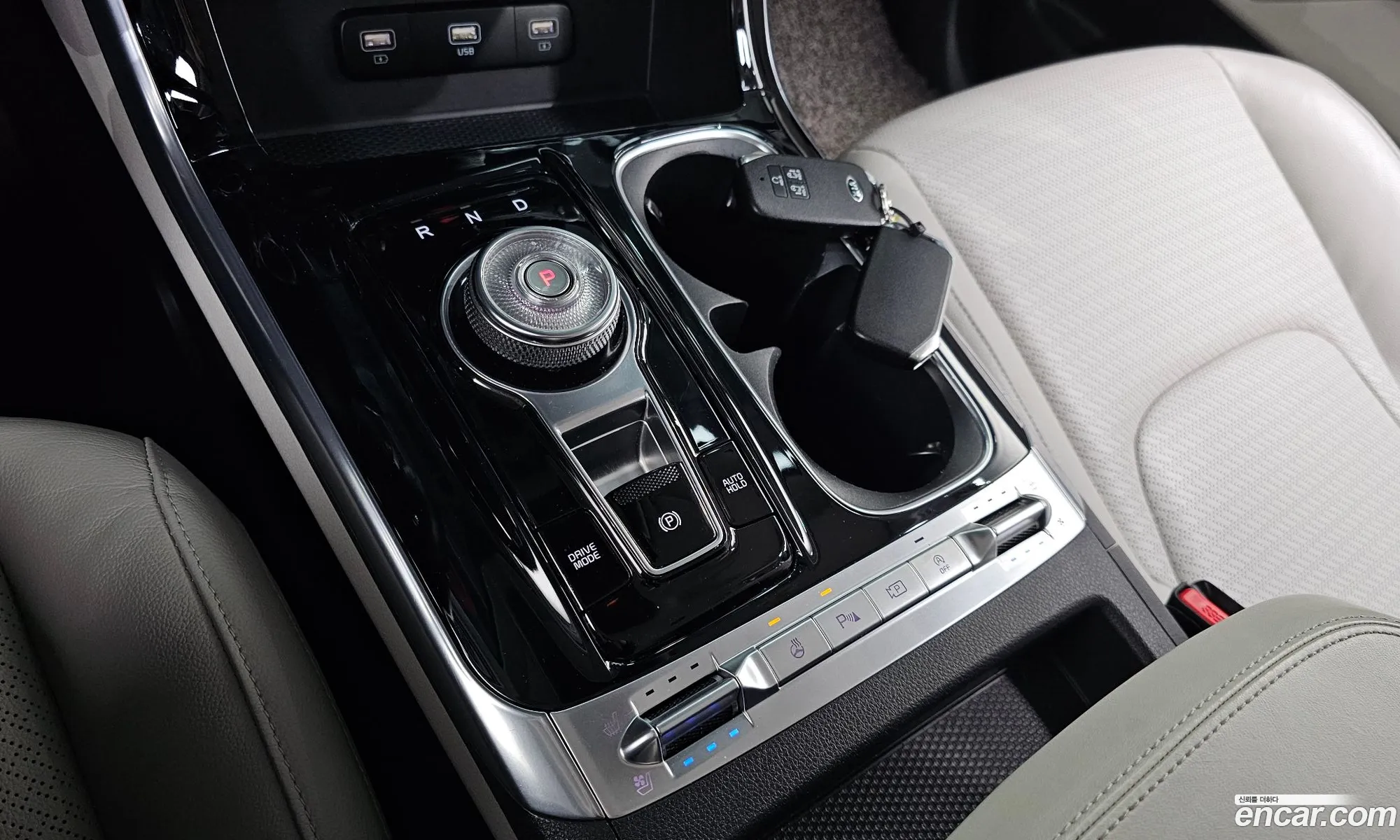 Kia Carnival 2021 — 9