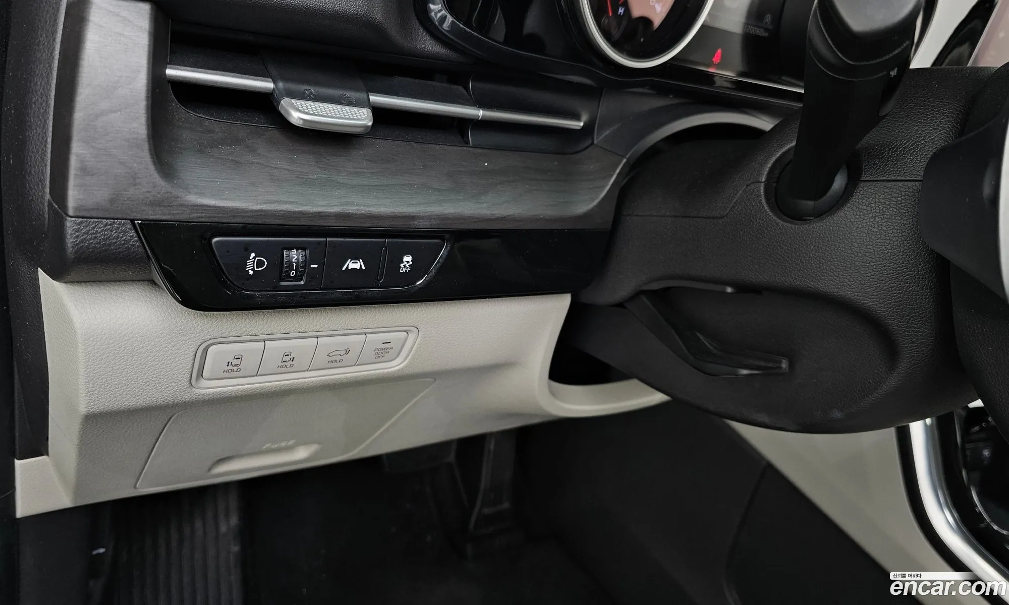 Kia Carnival 2021 — 5