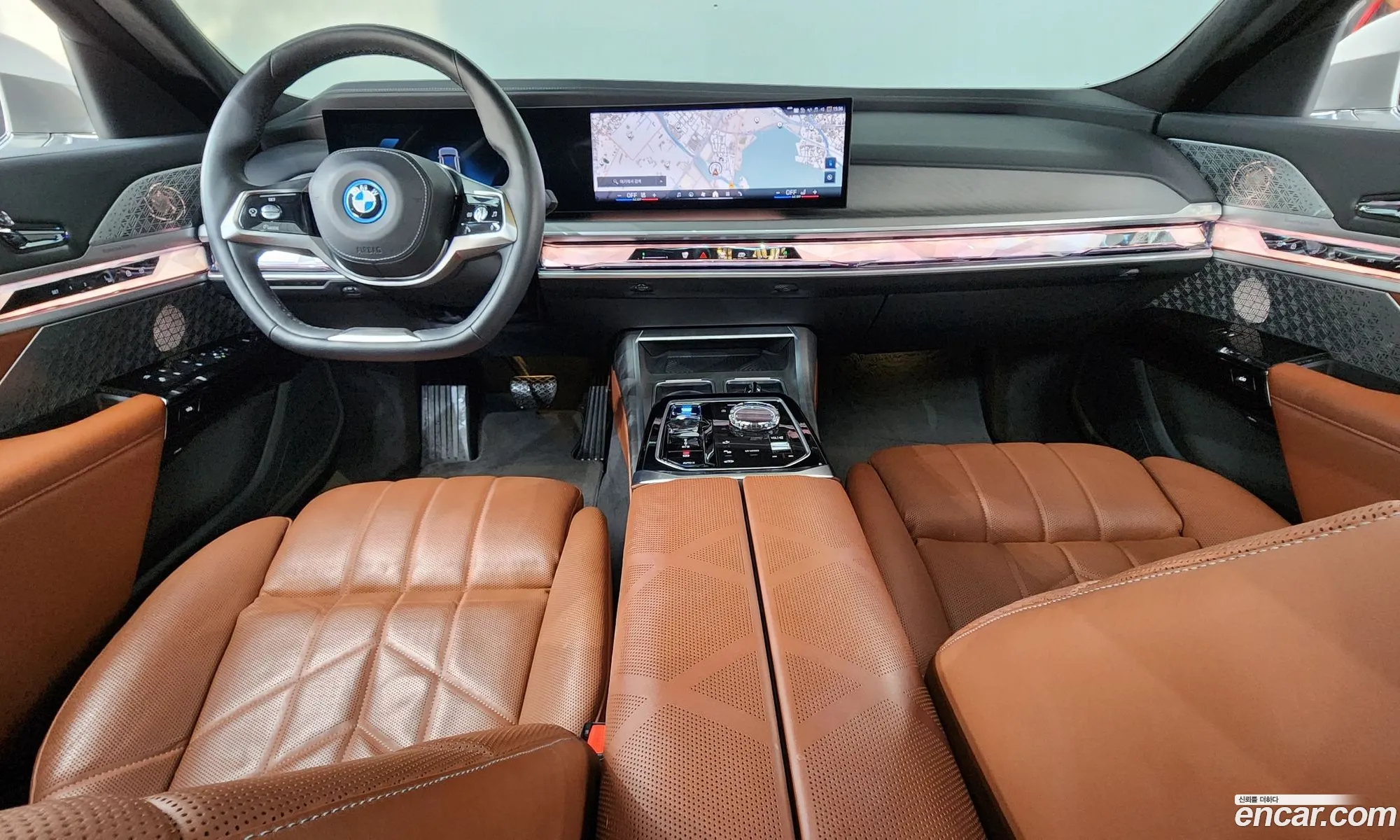 BMW i7 2023 — 8