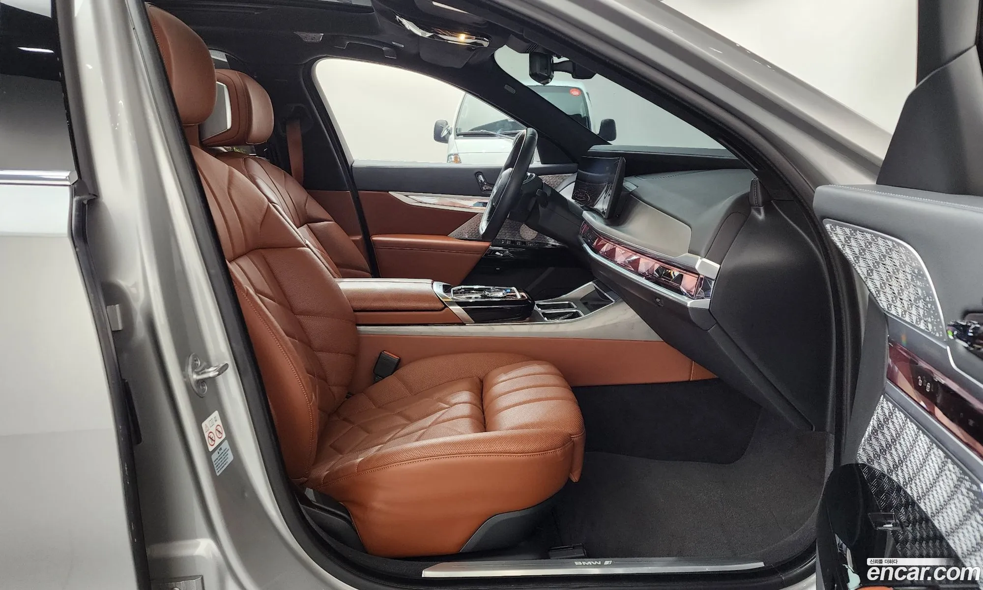 BMW i7 2023 — 20