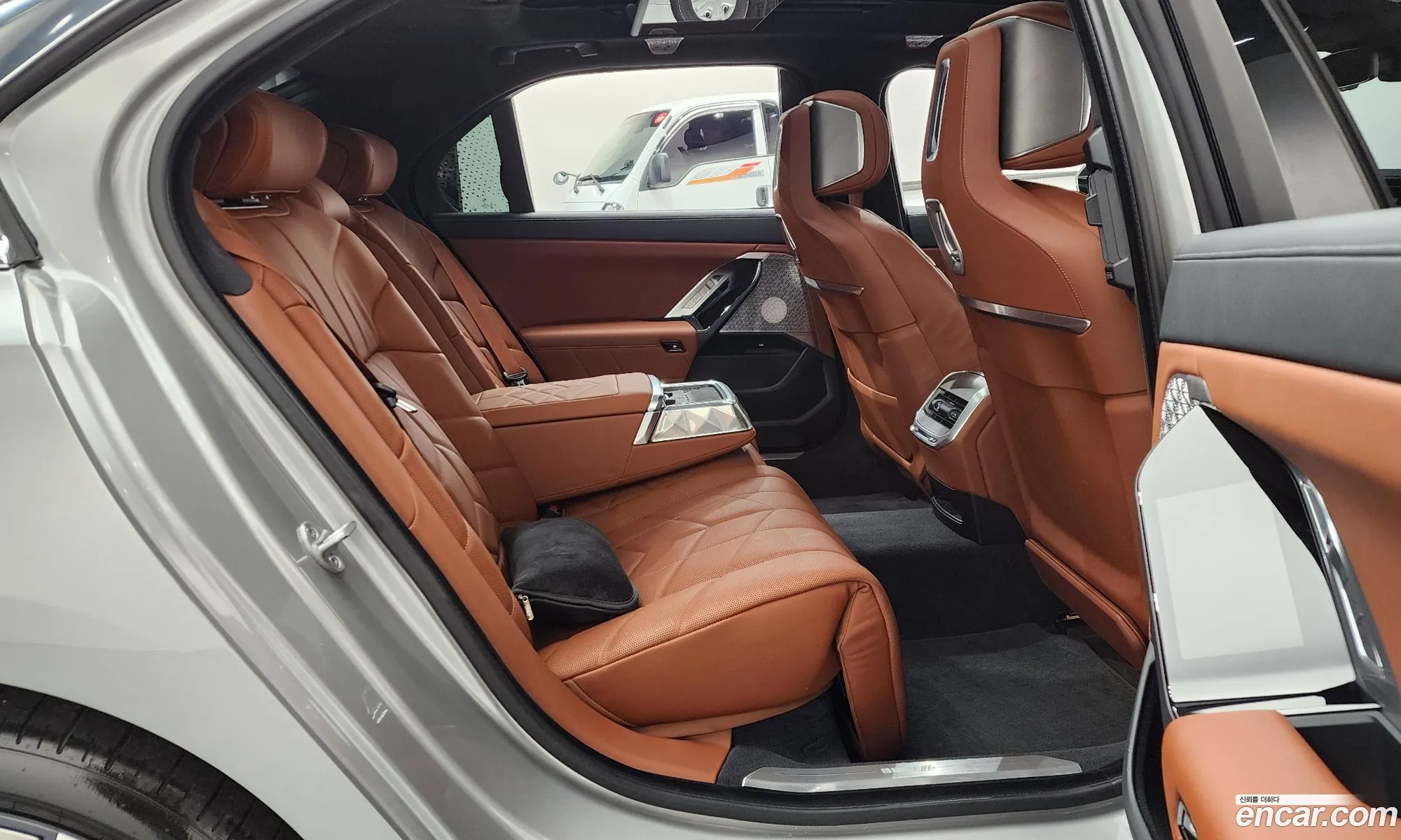 BMW i7 2023 — 5