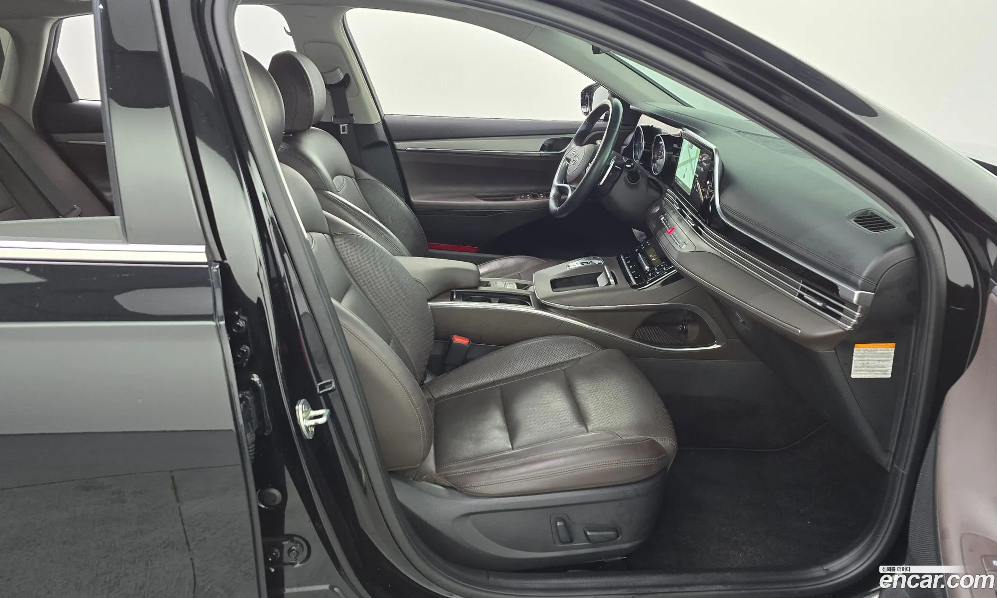 Hyundai Grandeur IG Hybrid 2021 — 14