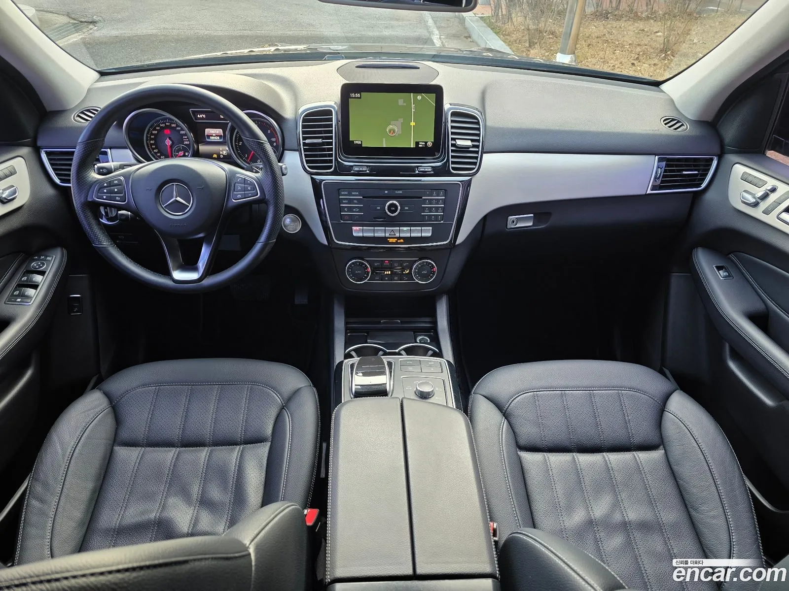 Mercedes-Benz GLE-Class W166 2018 — 13