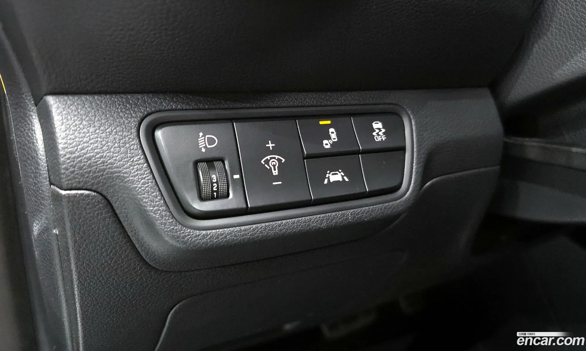 Kia K3 2019 — 4