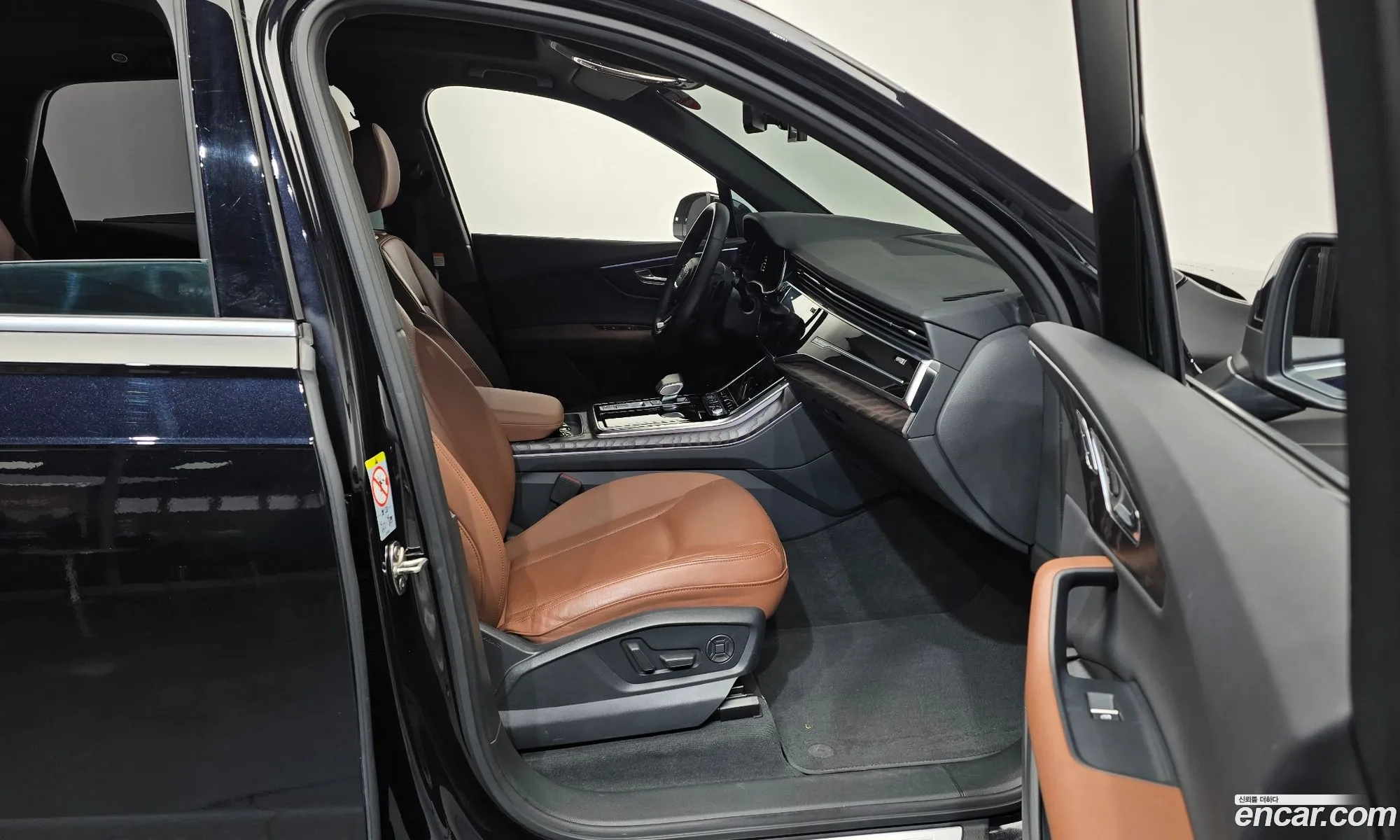 Audi Q7 2021 — 20