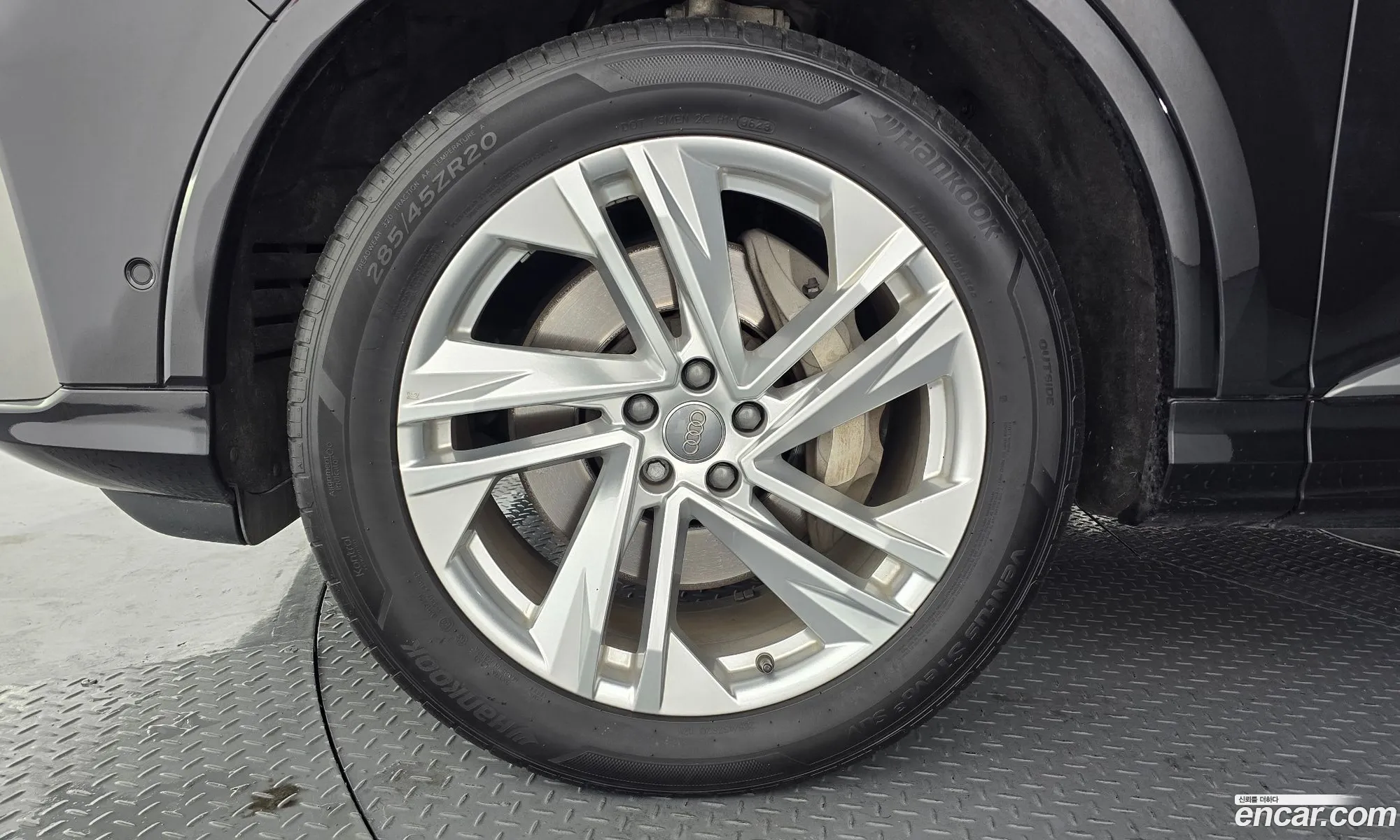 Audi Q7 2021 — 8
