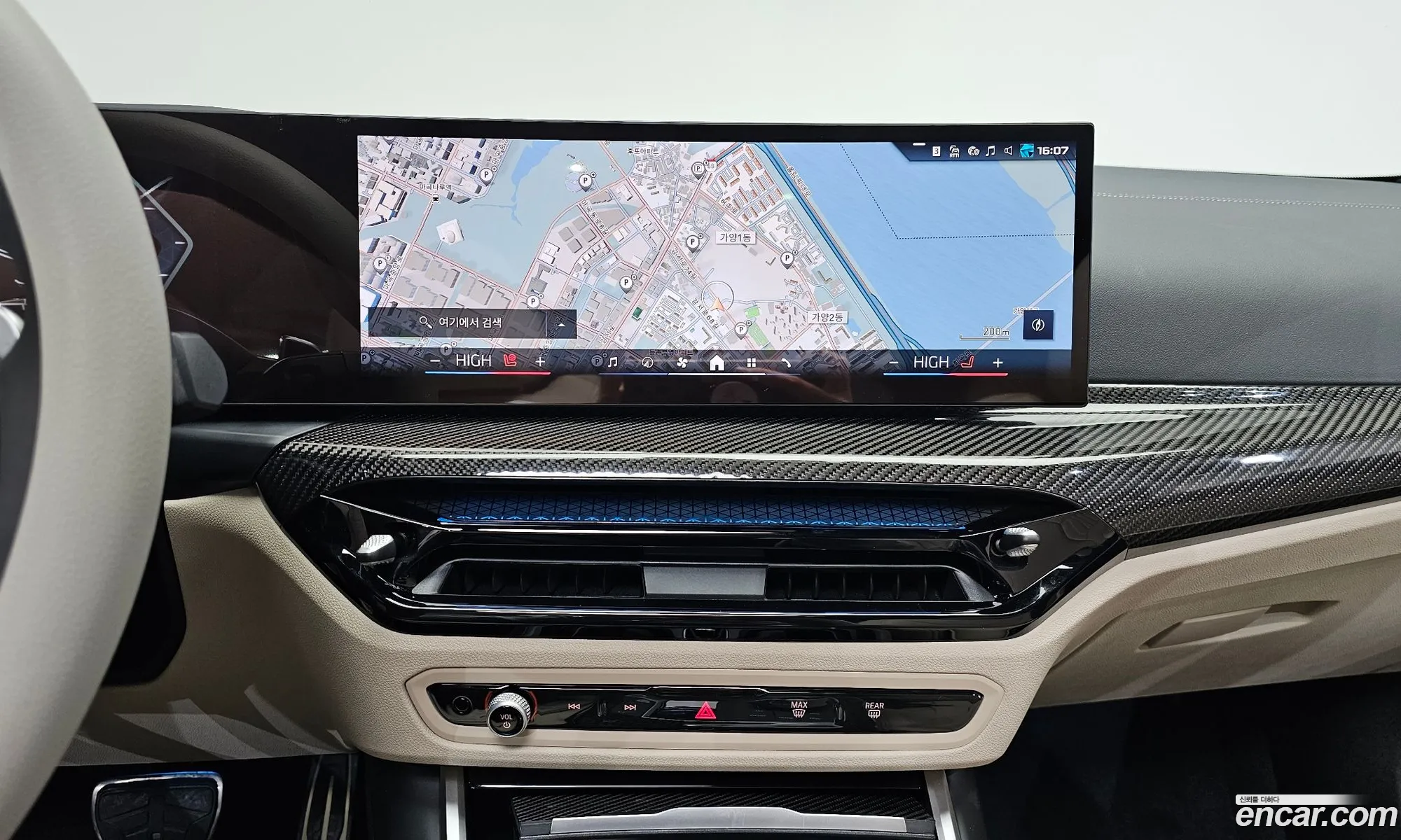 BMW 3 Series 2025 — 2
