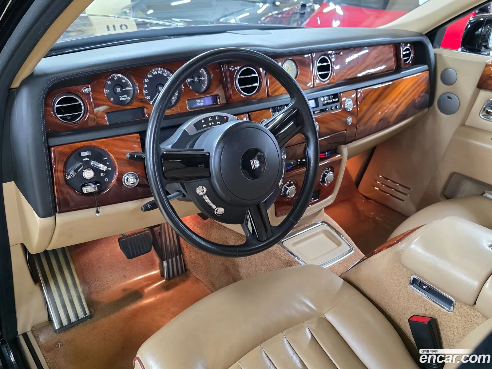 Rolls-Royce Phantom 2007 — 3